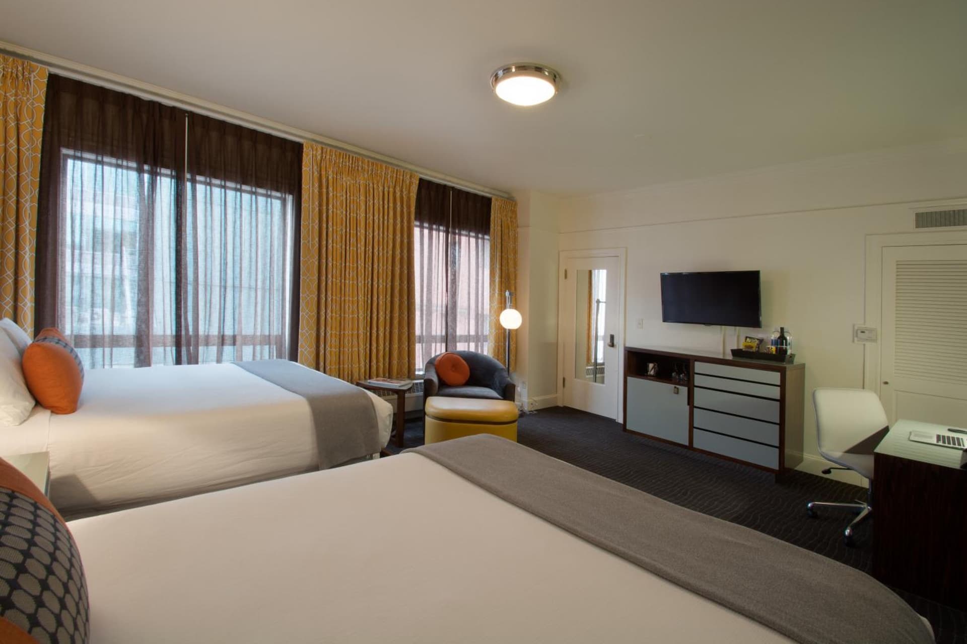 Hotel Lucia gallery photo in Portland, OR — image 8