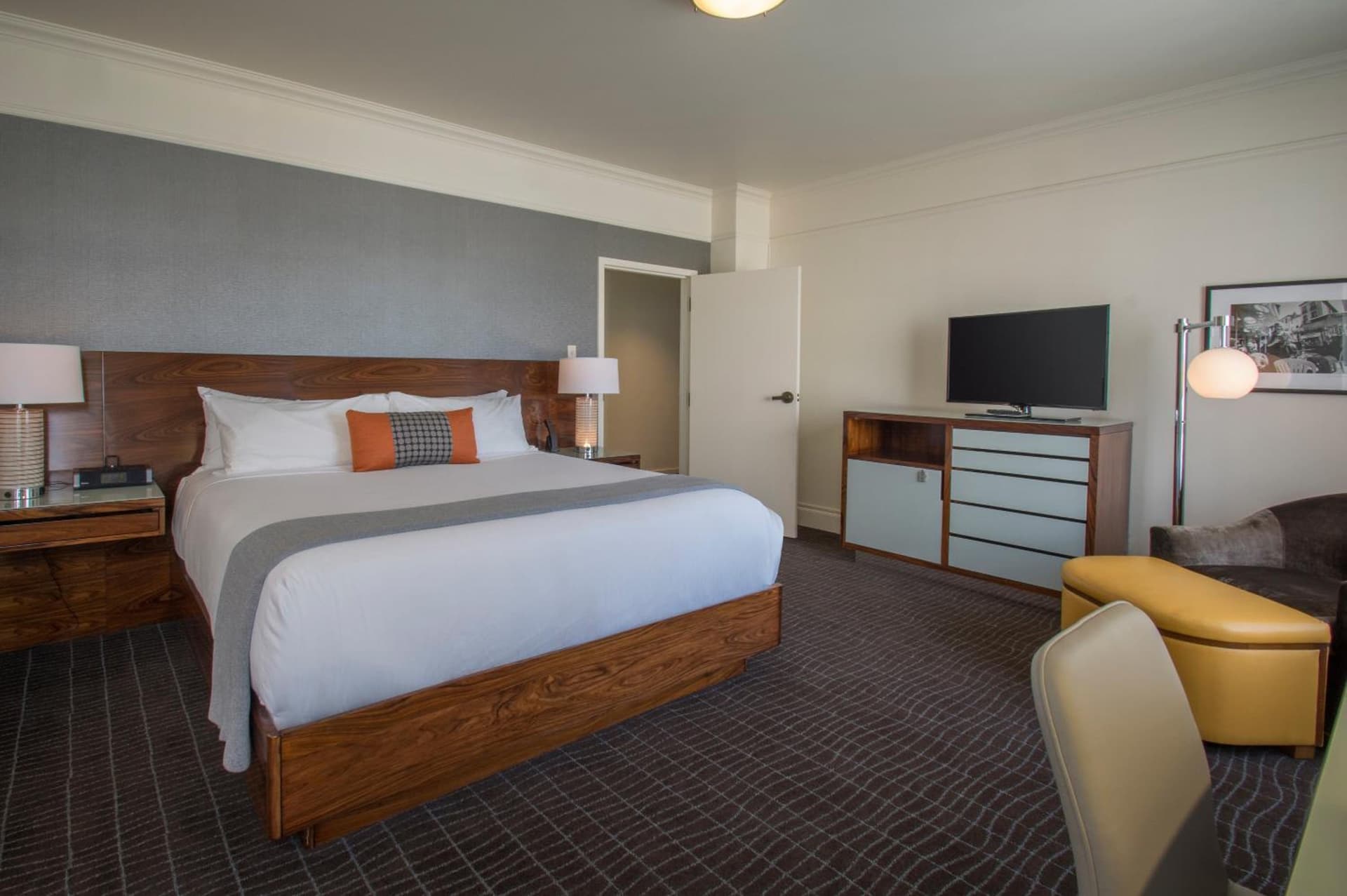 Hotel Lucia gallery photo in Portland, OR — image 54