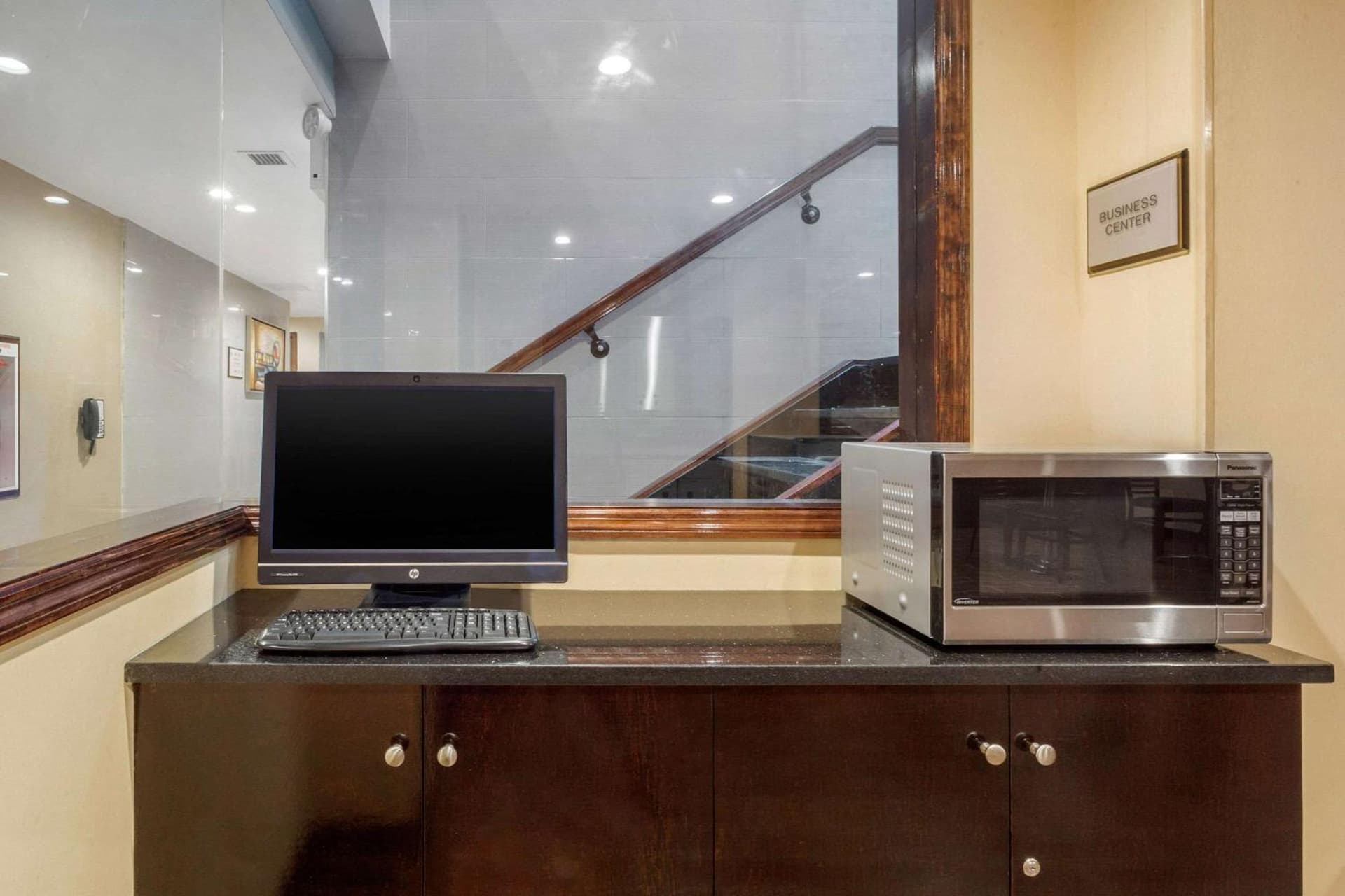 The L Hotel gallery photo in Brooklyn, NY — image 5