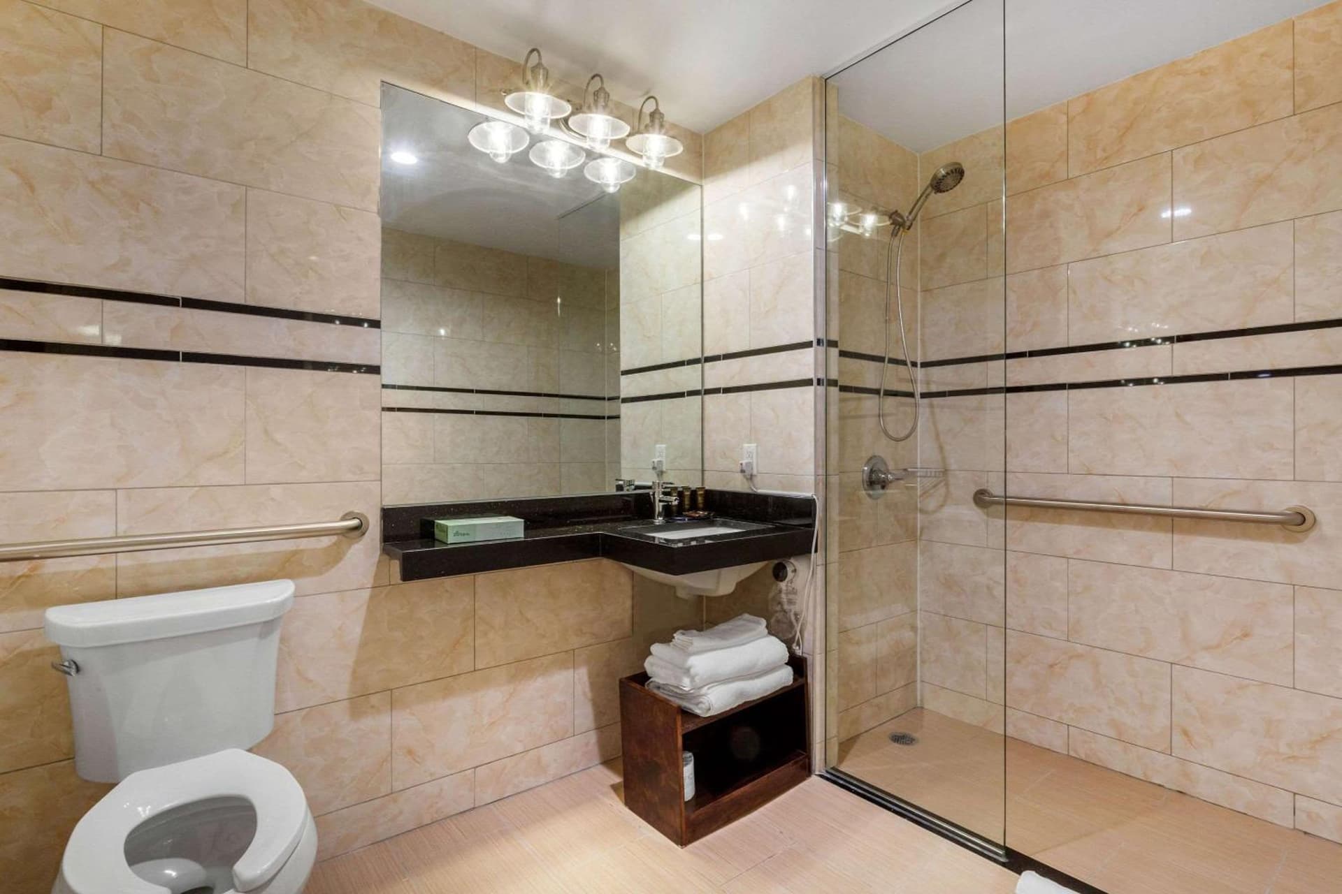 The L Hotel gallery photo in Brooklyn, NY — image 10