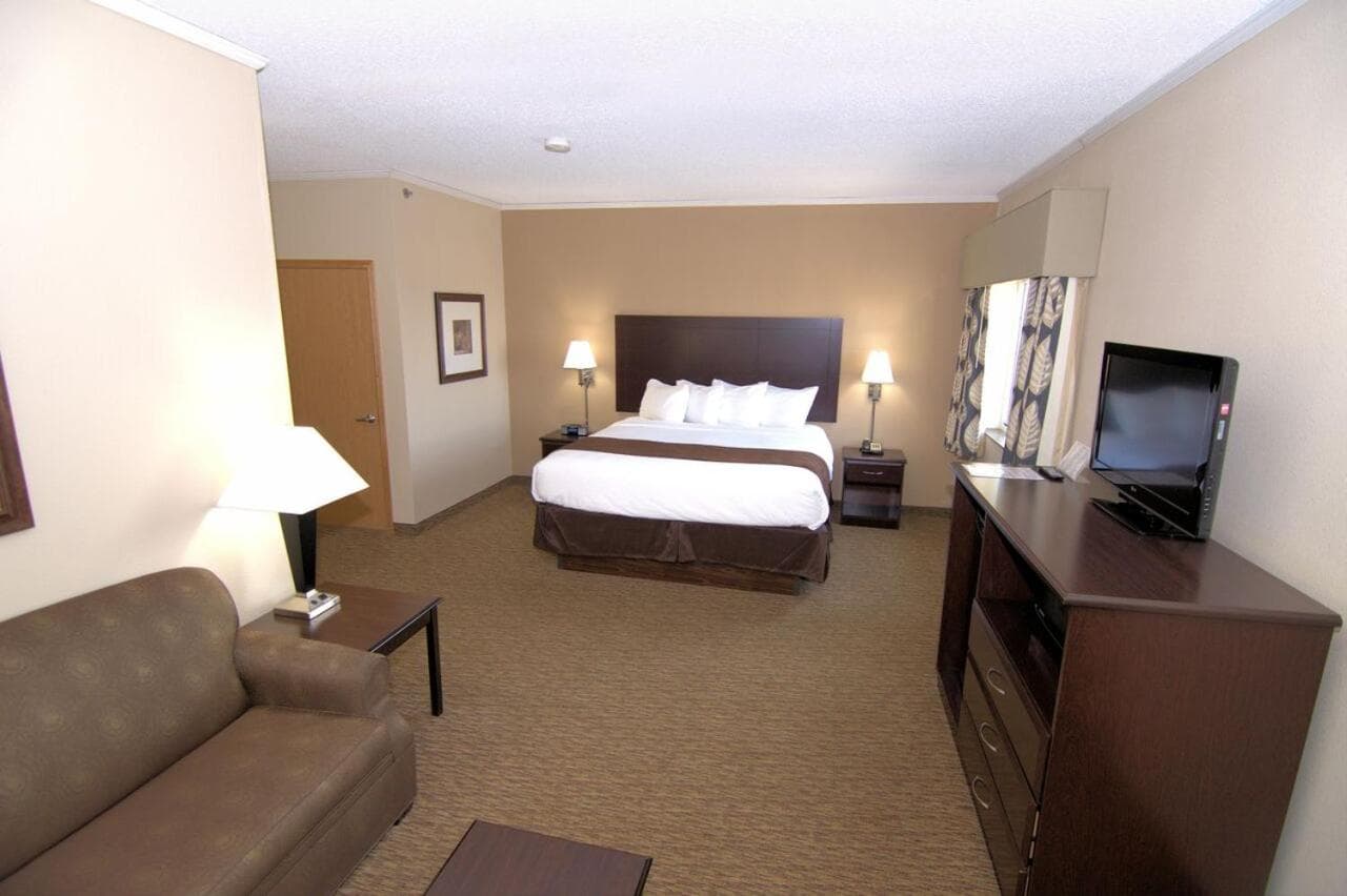 Rock Island Inn & Suites property views in Atlantic, IA — gallery photo 3