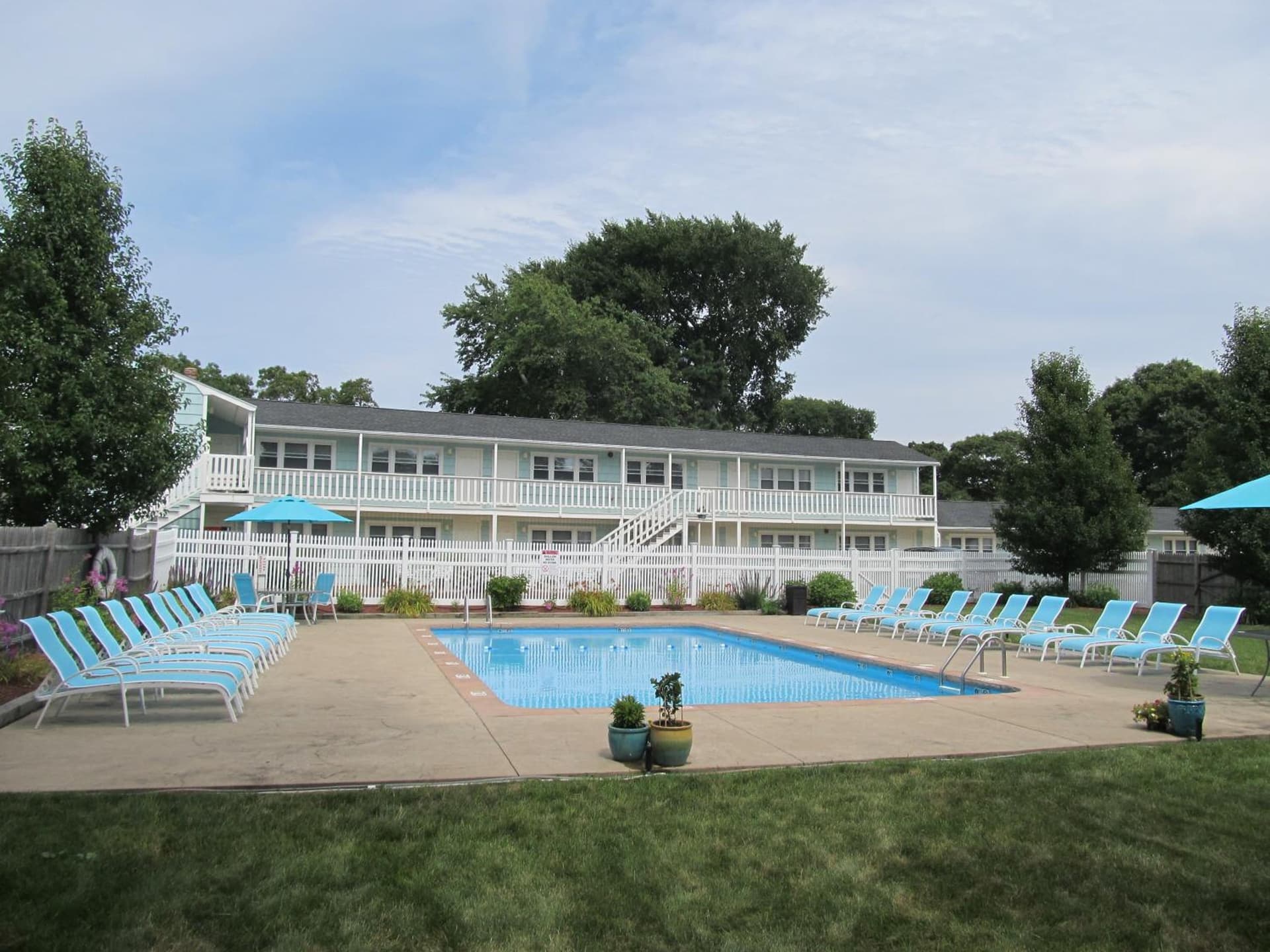 The Escape Inn gallery photo in South Yarmouth, MA — image 59