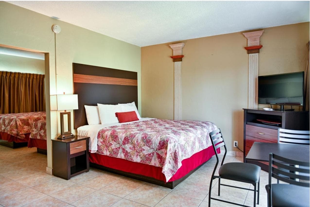Oceans Beach Resort & Suites gallery photo in Pompano Beach, FL — image 63