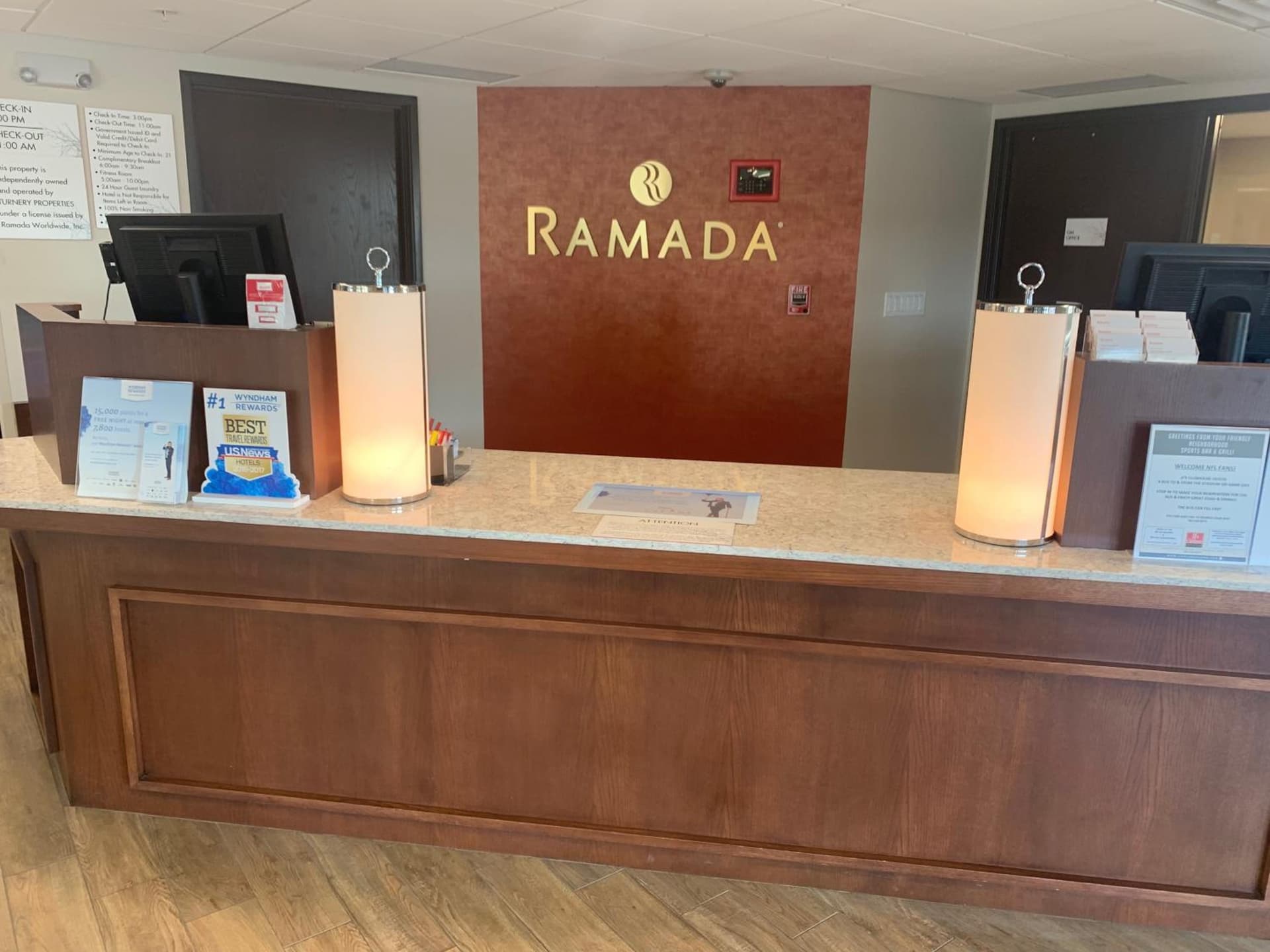 Ramada by Wyndham Minneapolis Golden Valley gallery photo in Minneapolis, MN — image 24
