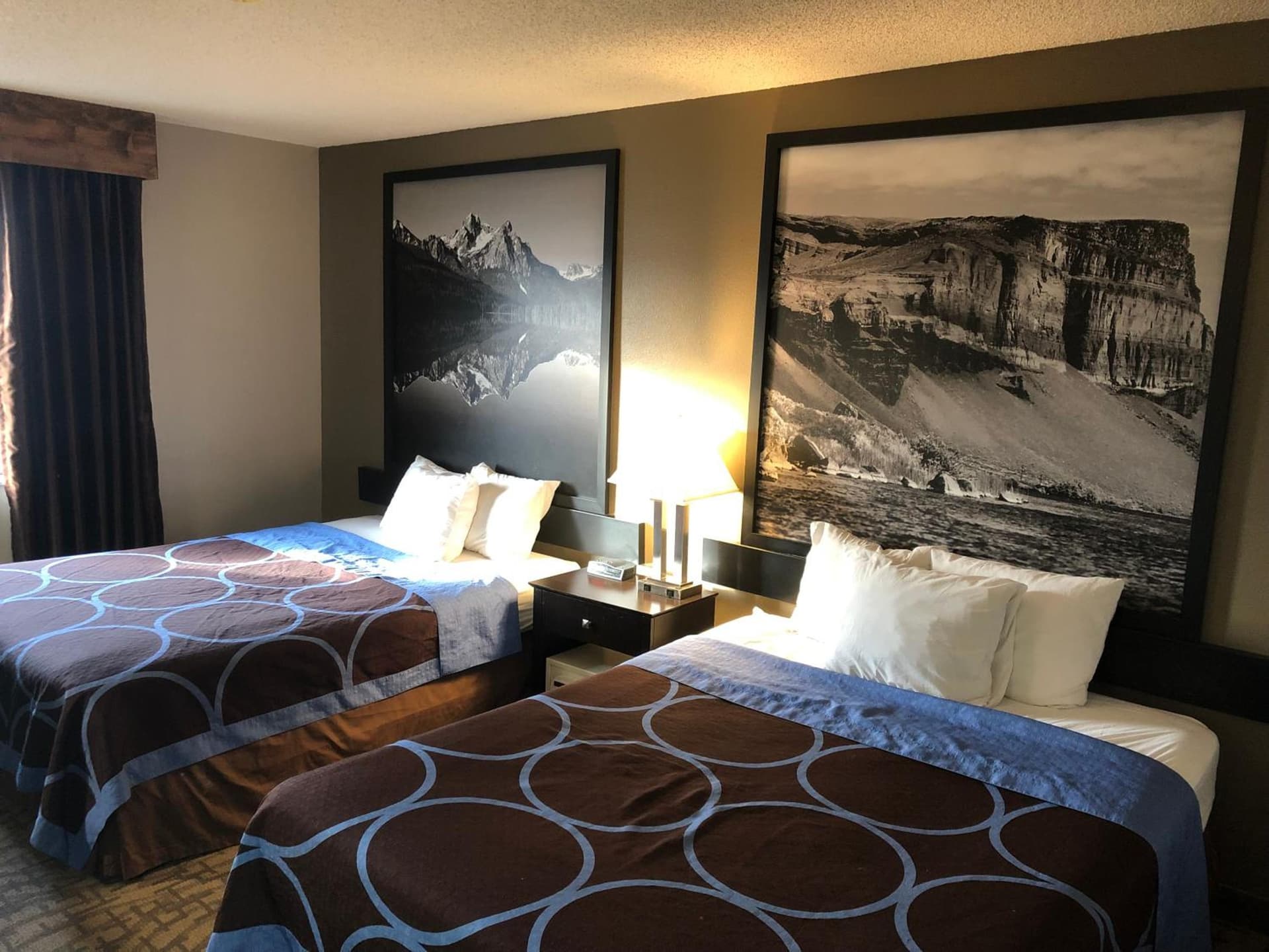 Super 8 by Wyndham Boise gallery photo in Boise, ID — image 21