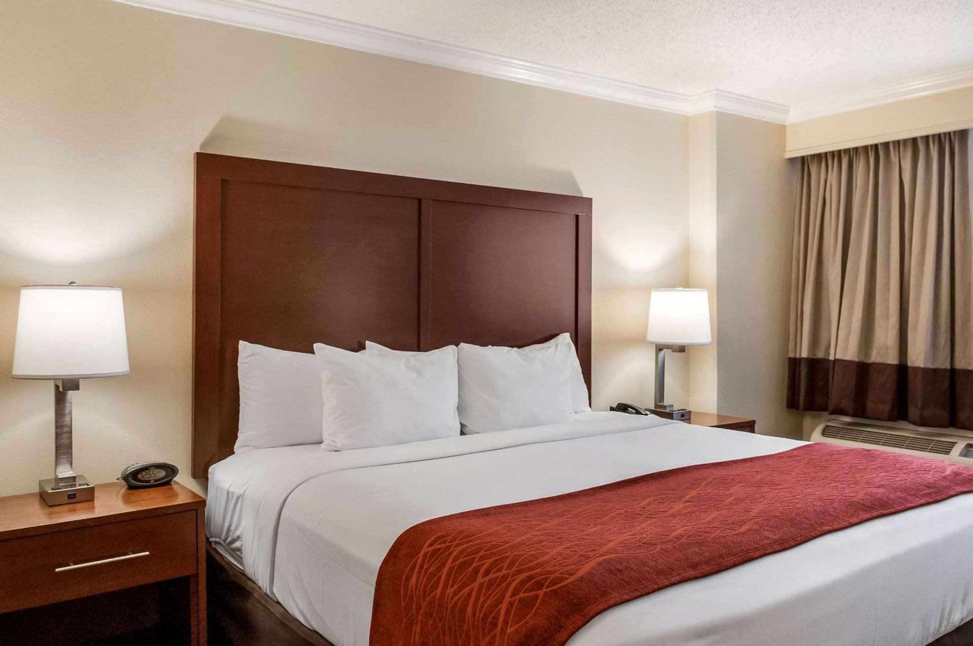 Comfort Inn & Suites At Copeland Tower gallery photo in Metairie, LA — image 34