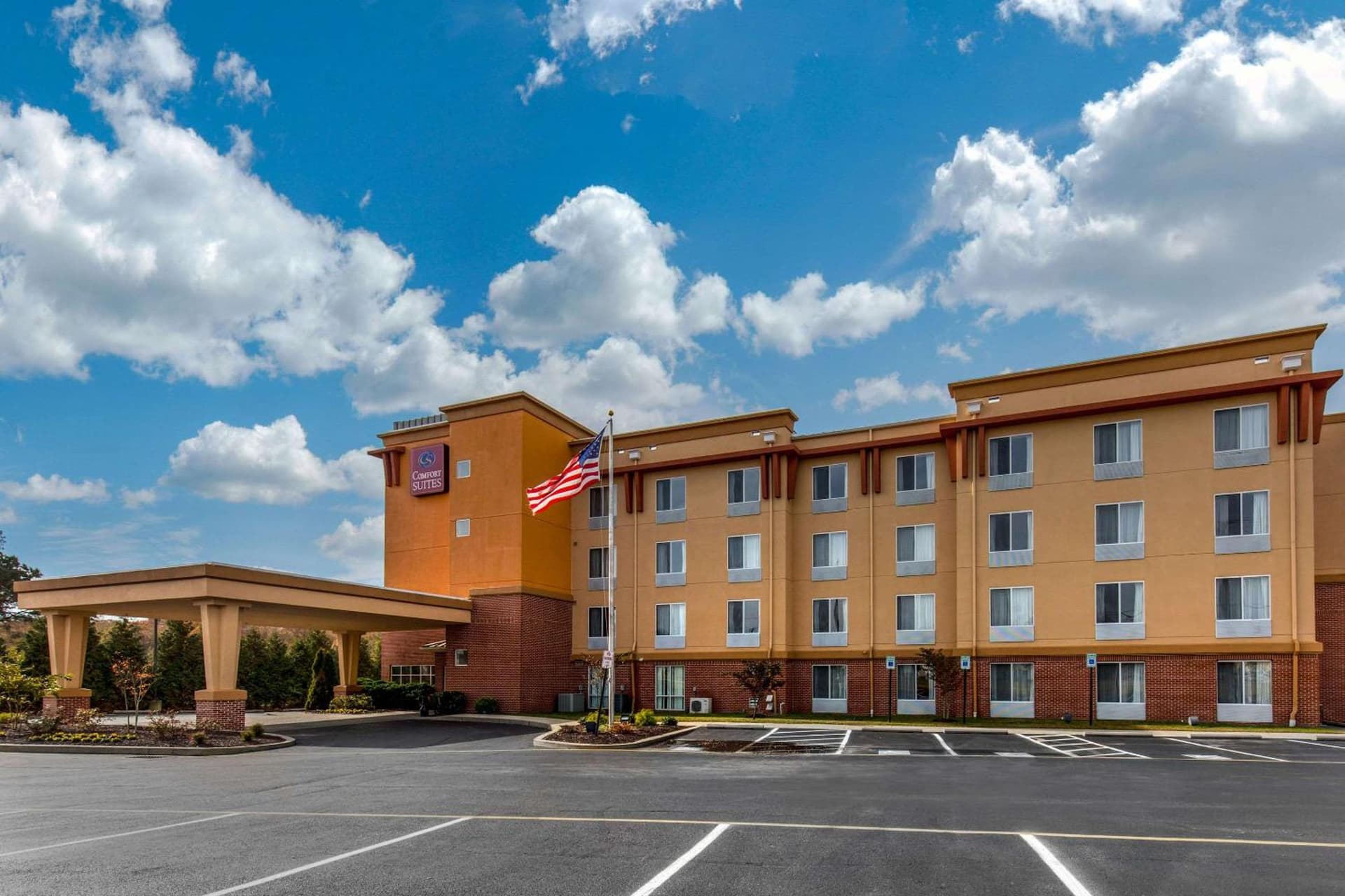 Comfort Suites Seaford interior in Seaford, DE — gallery photo 2