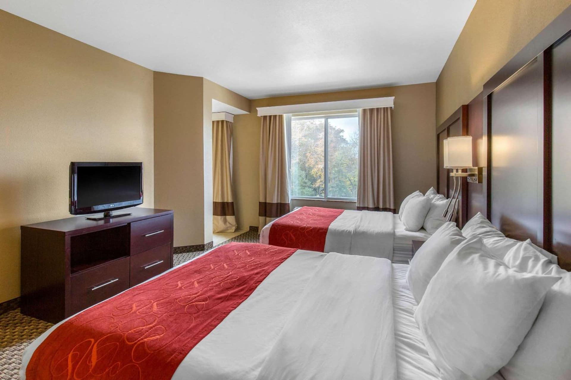 Comfort Suites Seaford gallery photo in Seaford, DE — image 32