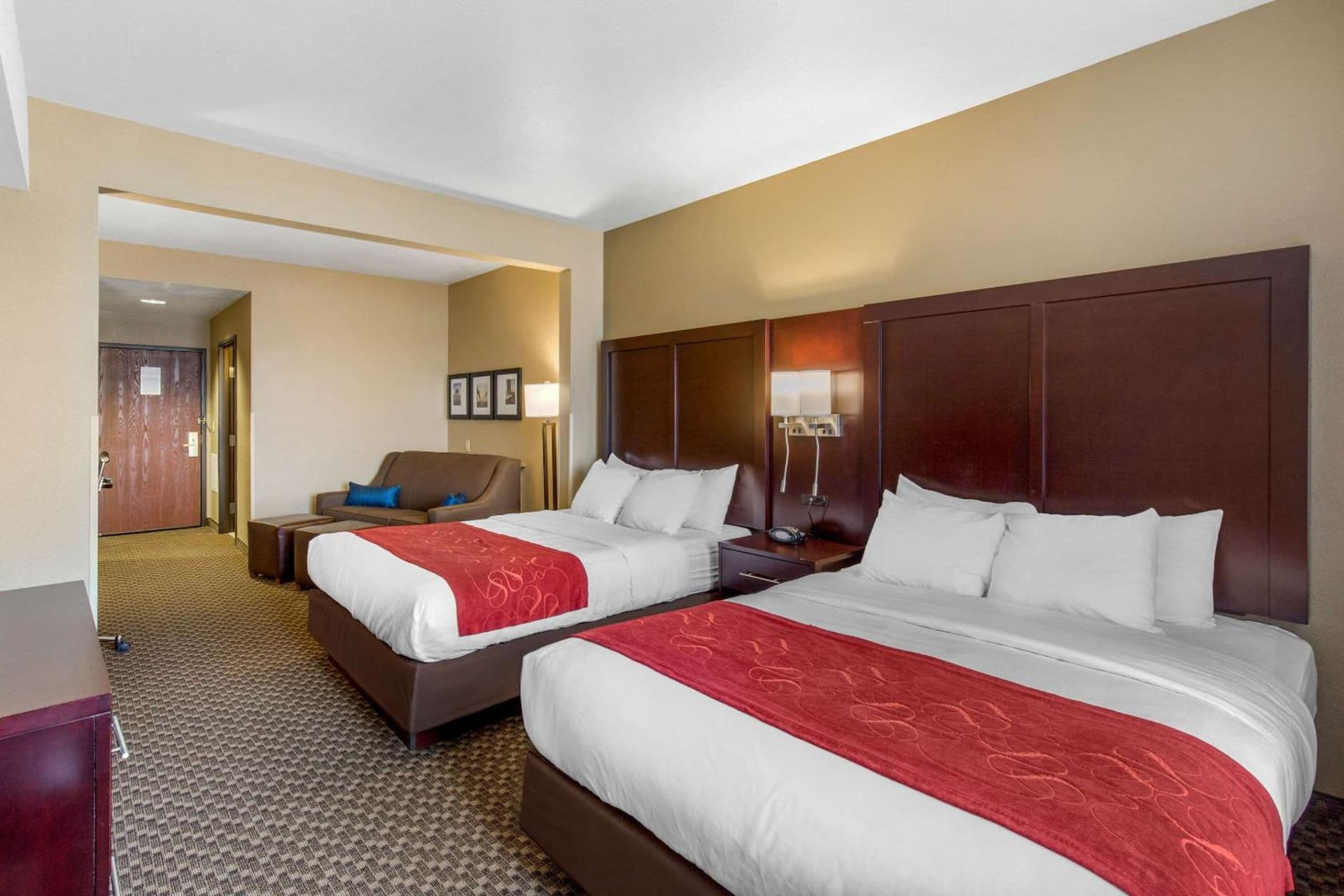Comfort Suites Seaford gallery photo in Seaford, DE — image 17