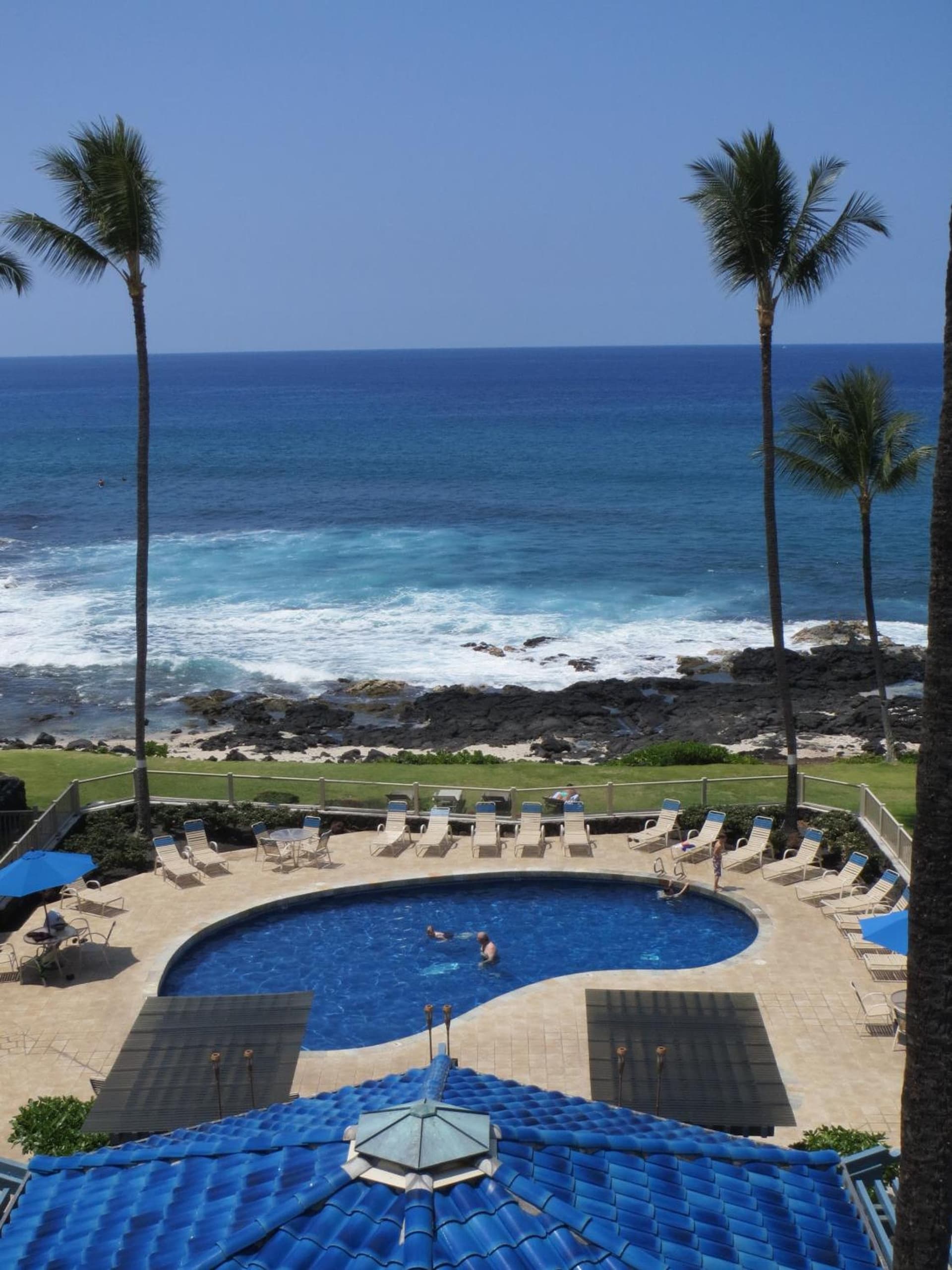 Kona Reef Resort by Latour Group property views in Kailua-Kona — gallery photo 3