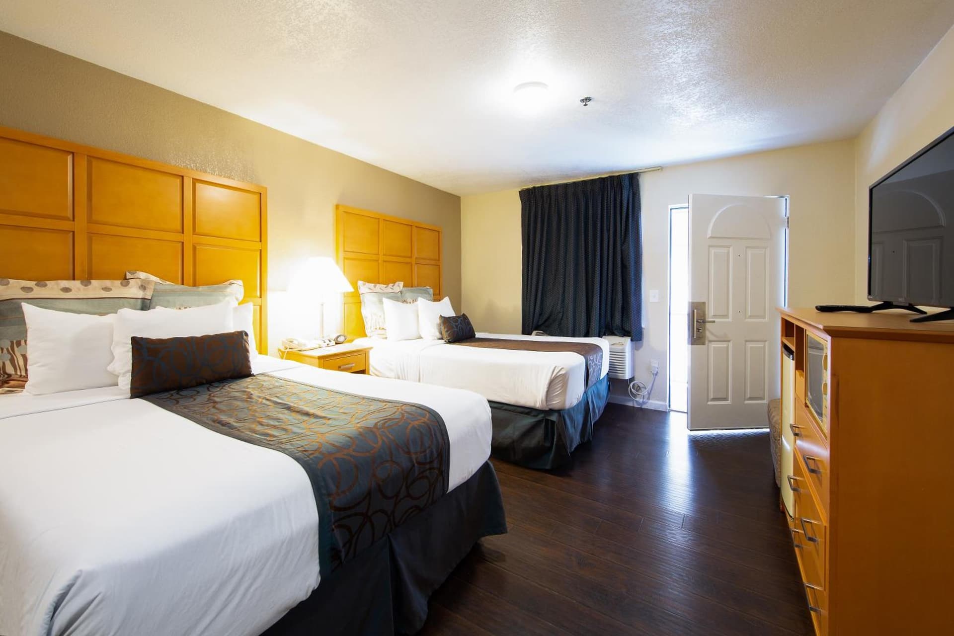 Signature Inn Merced Yosemite Parkway gallery photo in Merced, CA — image 4