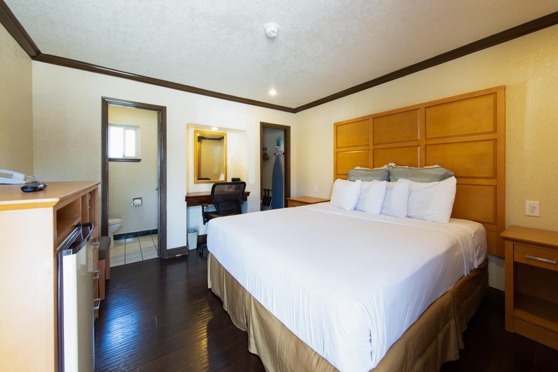 Signature Inn Merced Yosemite Parkway gallery photo in Merced, CA — image 18
