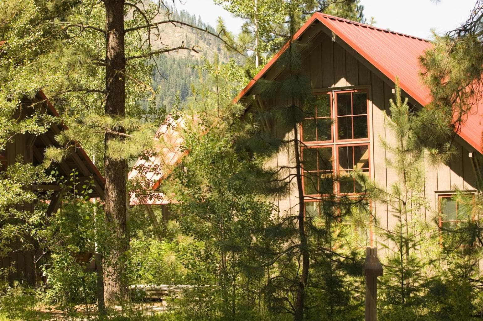 Sleeping Lady Mountain Resort & Spa featured exterior or lobby in Leavenworth, WA — similar hotel