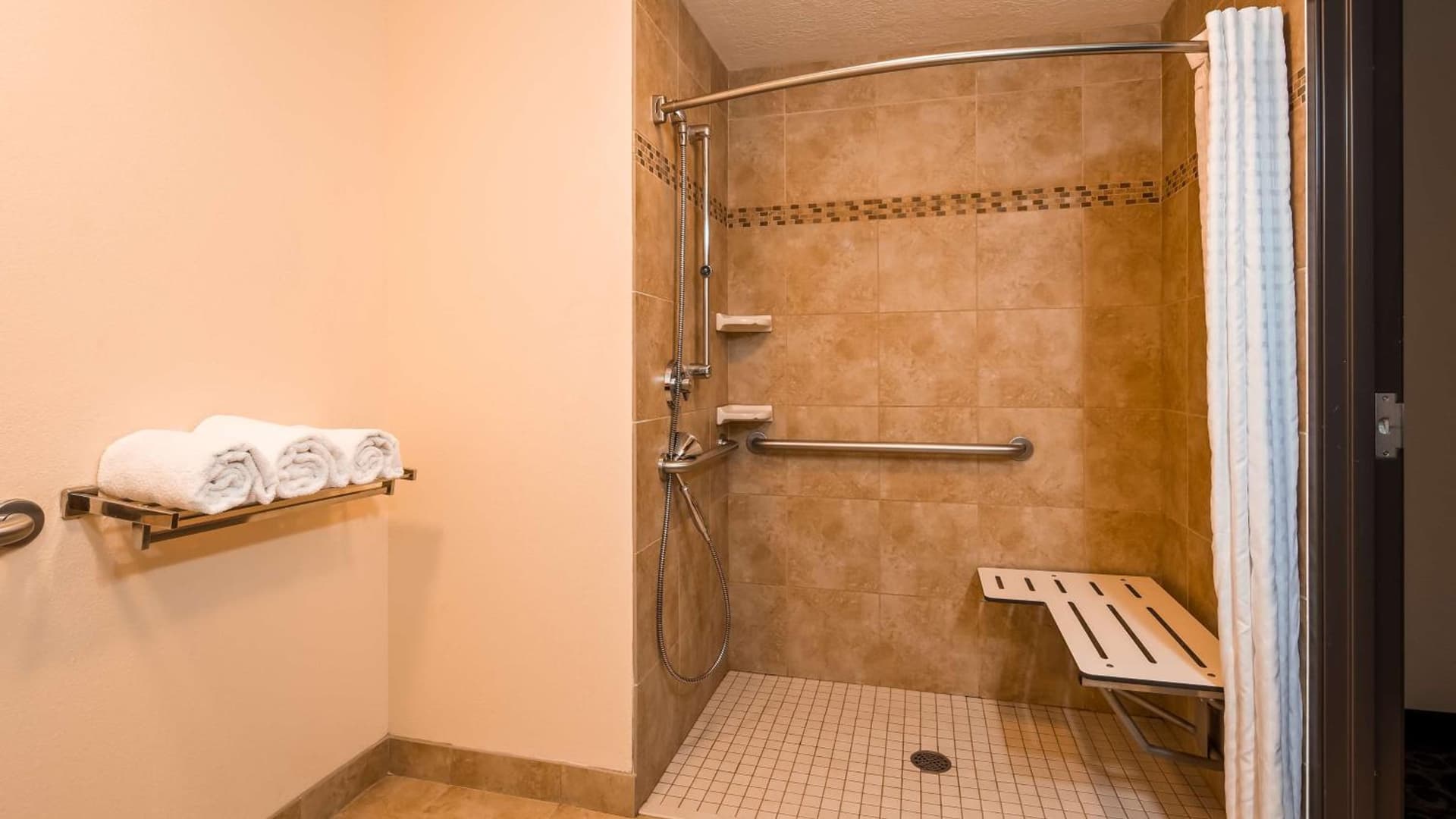 Best Western Plus Airport Inn & Suites gallery photo in Salt Lake City, UT — image 15