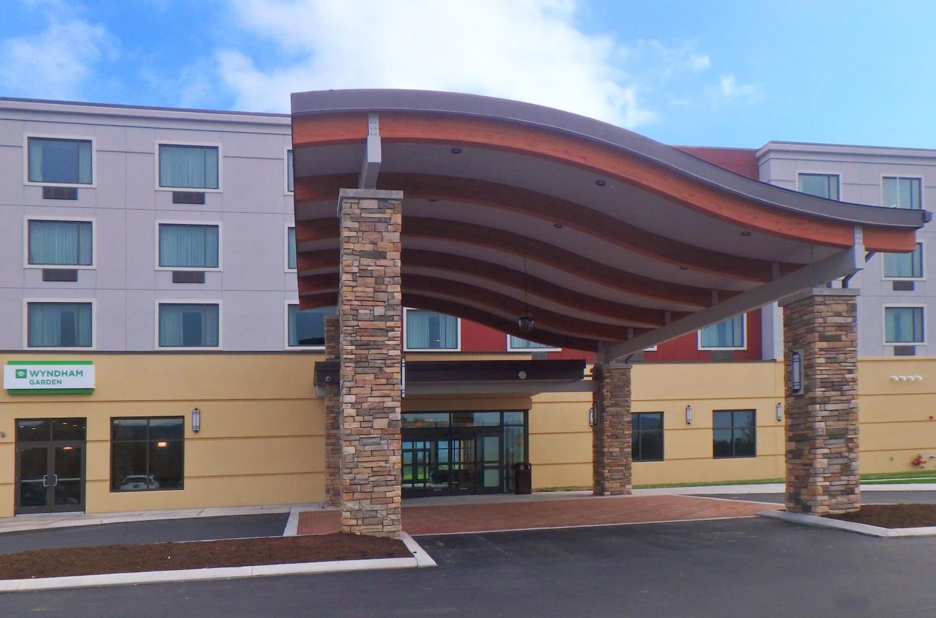 Wyndham Garden State College property views in State College, PA — gallery photo 3