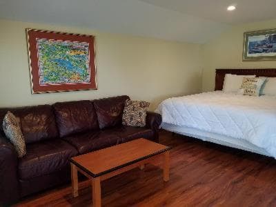 Grand View Resort gallery photo in Weirs Beach, NH — image 24