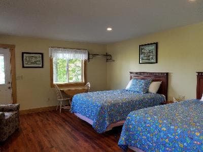 Grand View Resort gallery photo in Weirs Beach, NH — image 97