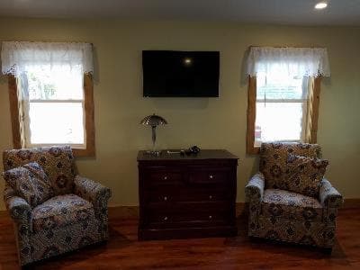 Grand View Resort gallery photo in Weirs Beach, NH — image 55