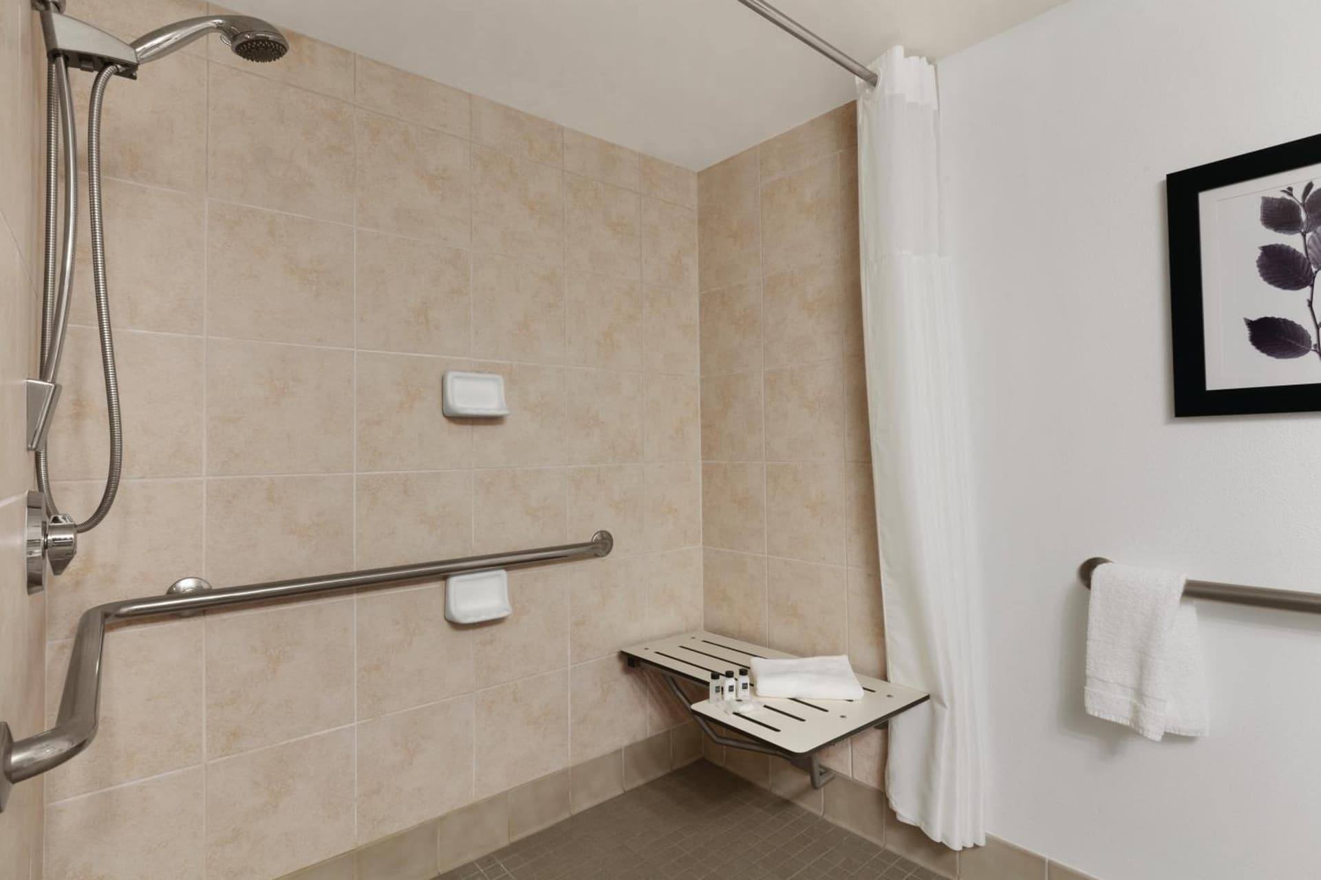 Country Inn & Suites by Radisson, Seattle-Bothell, WA gallery photo in Bothell, WA — image 5