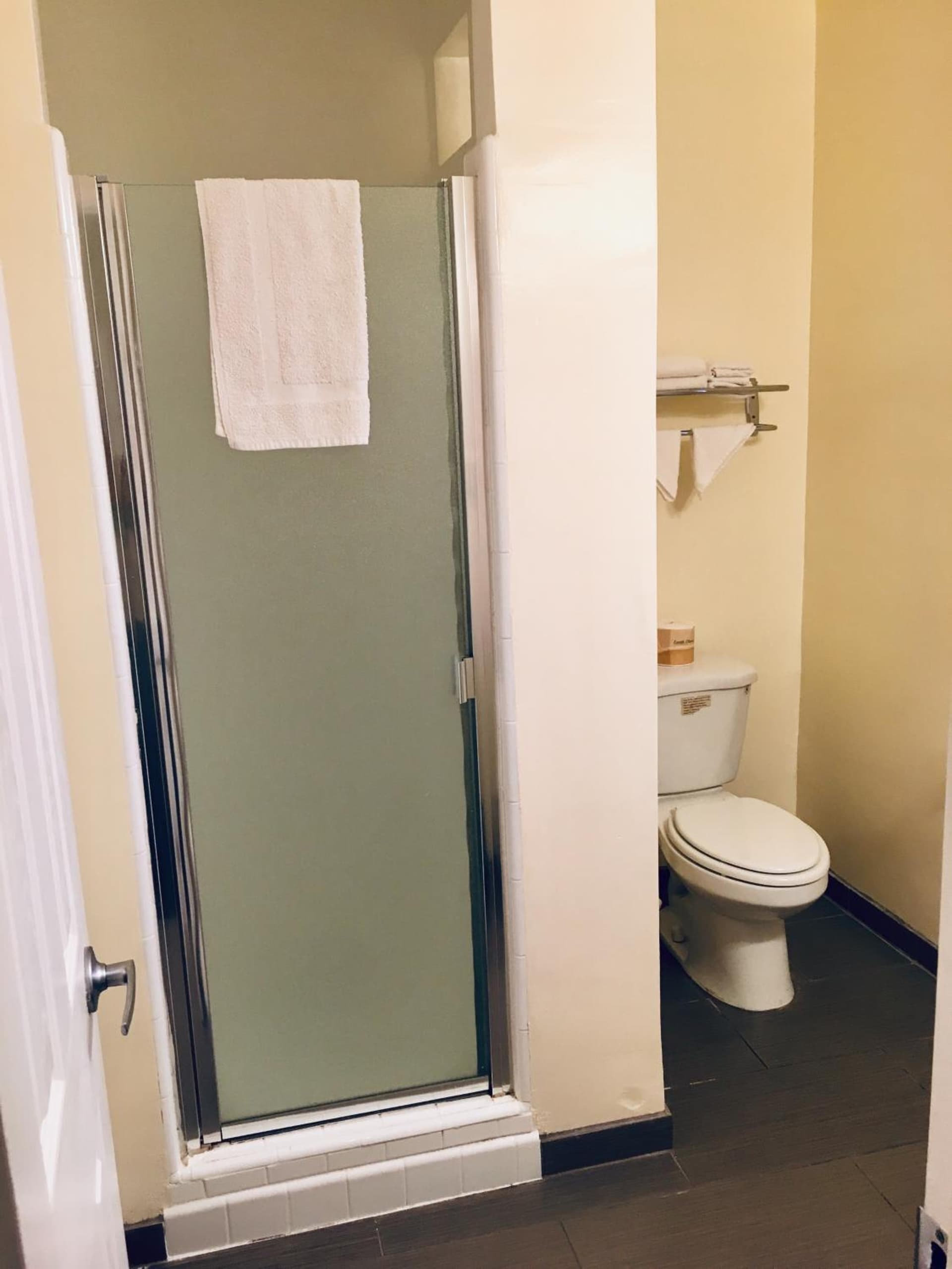Los Feliz Hotel gallery photo in Glendale, CA — image 7