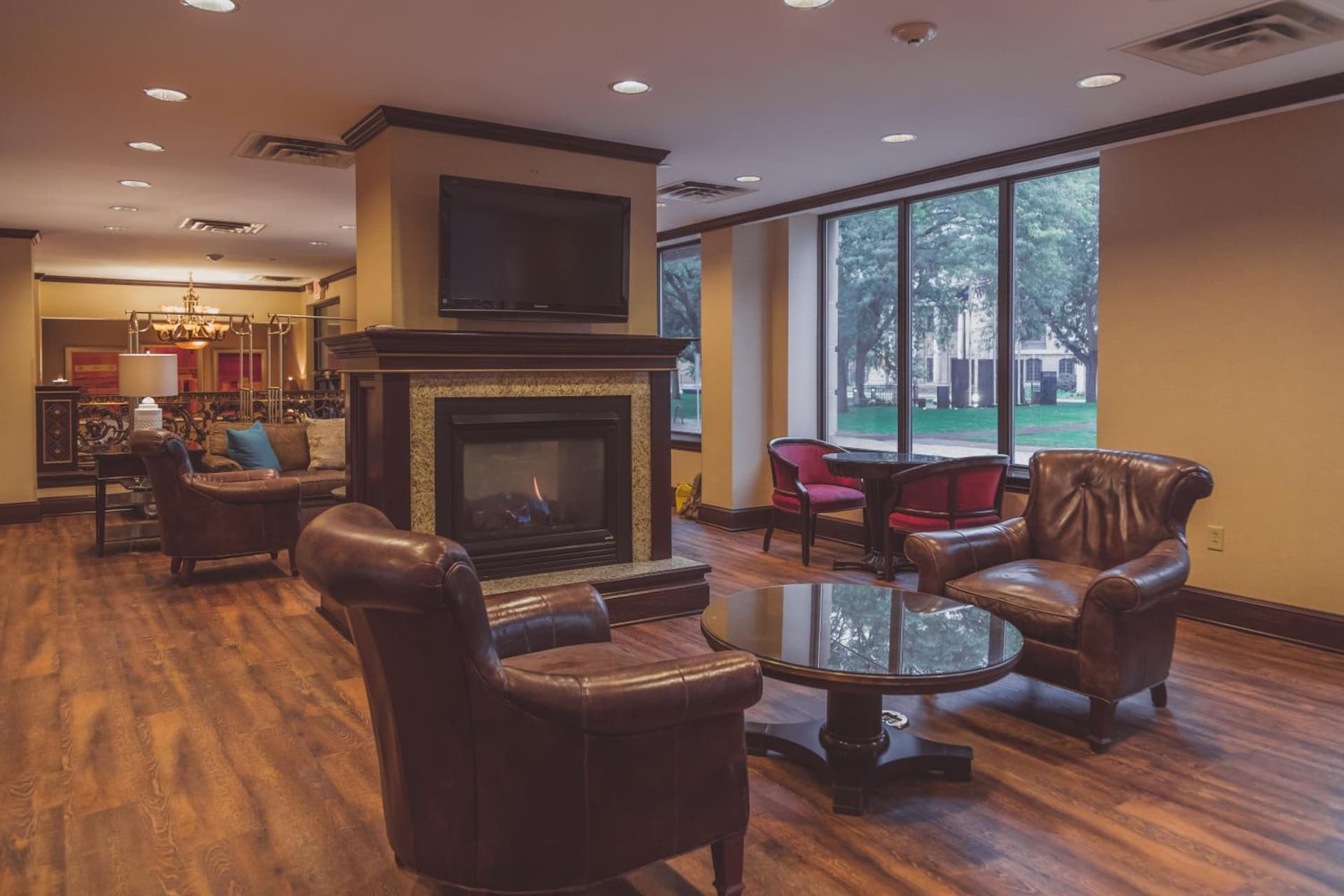 The Parkview Hotel interior in Syracuse, NY — gallery photo 2