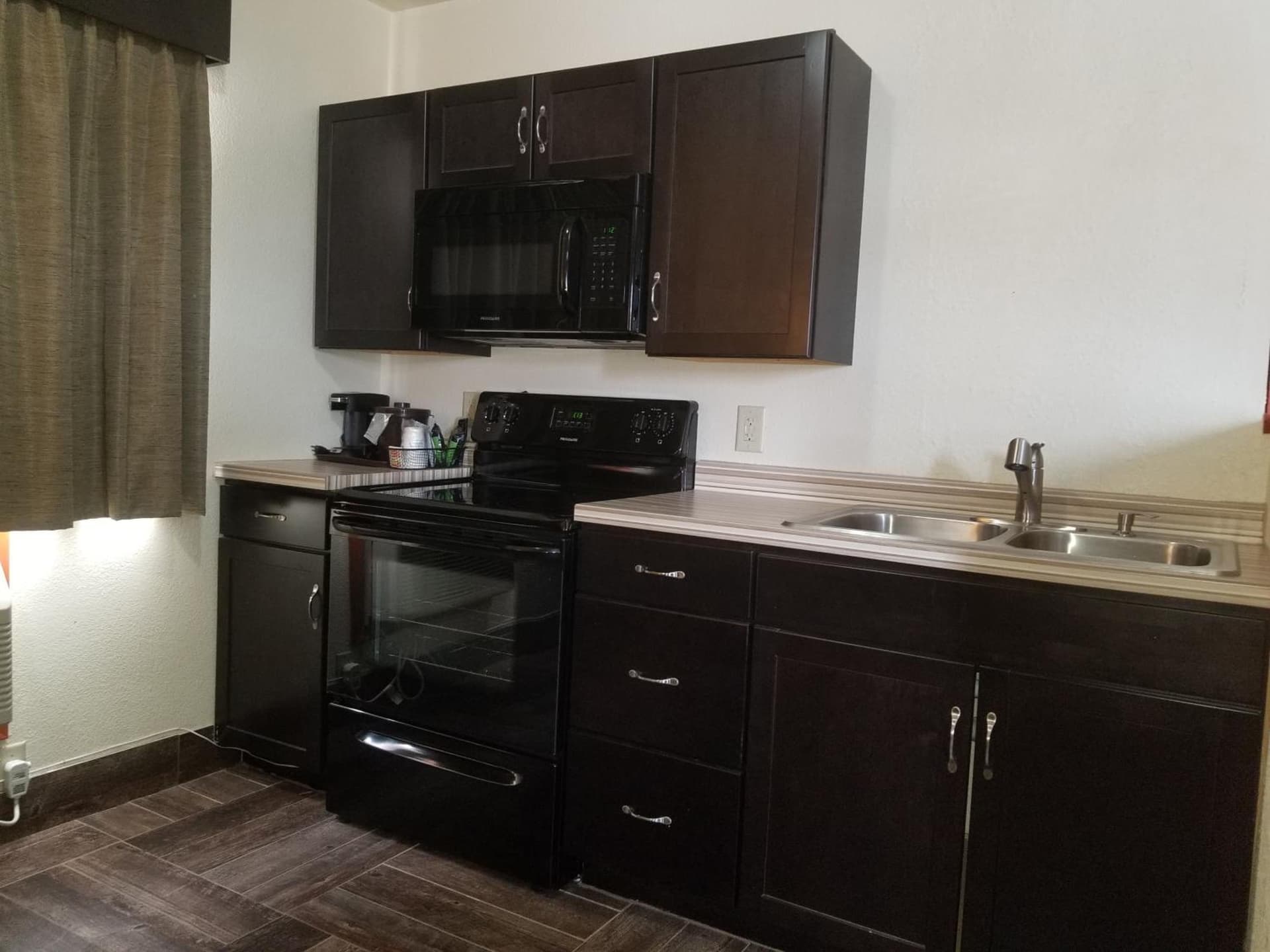 Baymont by Wyndham Eau Claire WI property views in Eau Claire, WI — gallery photo 3