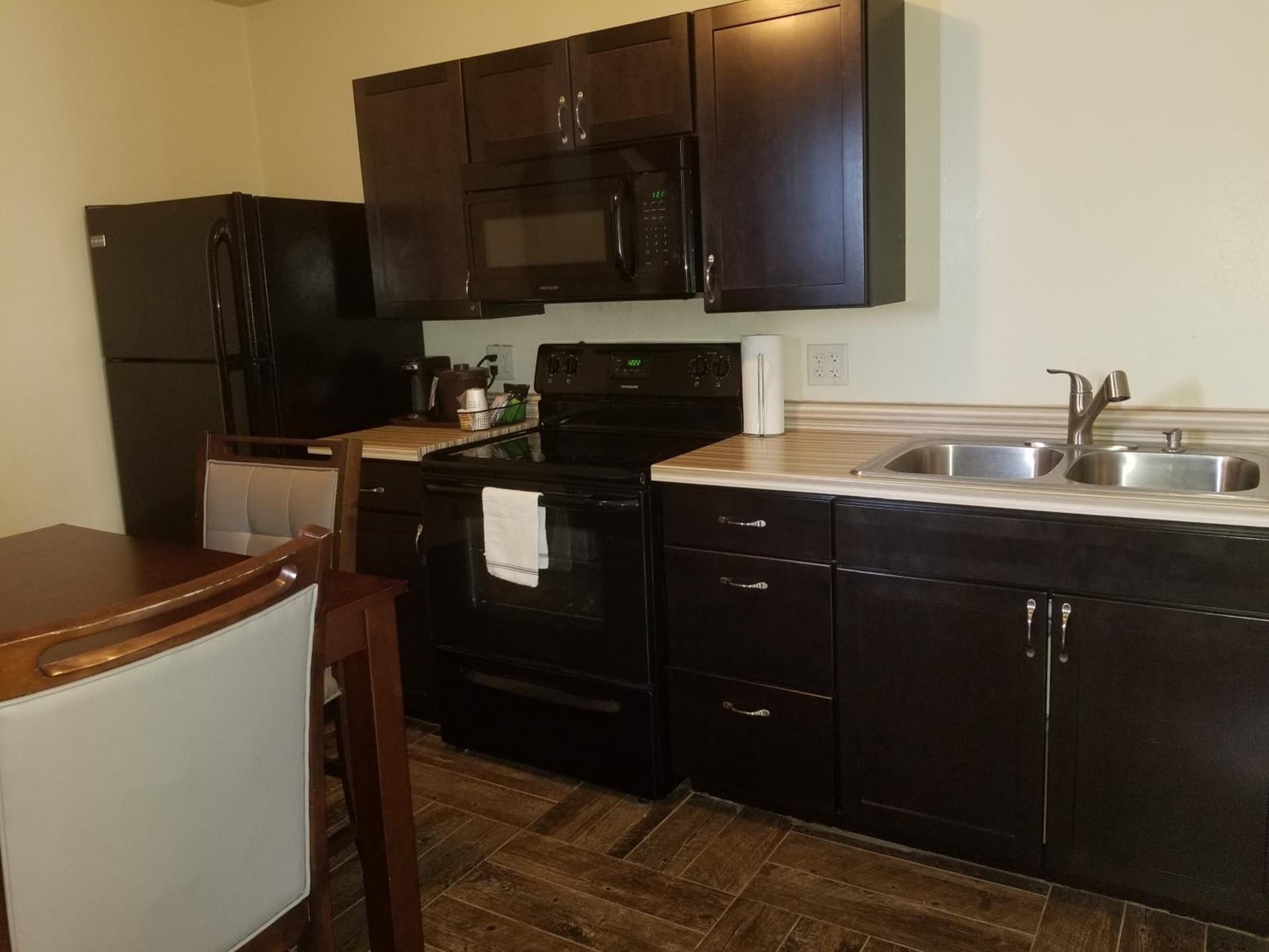 Baymont by Wyndham Eau Claire WI interior in Eau Claire, WI — gallery photo 2