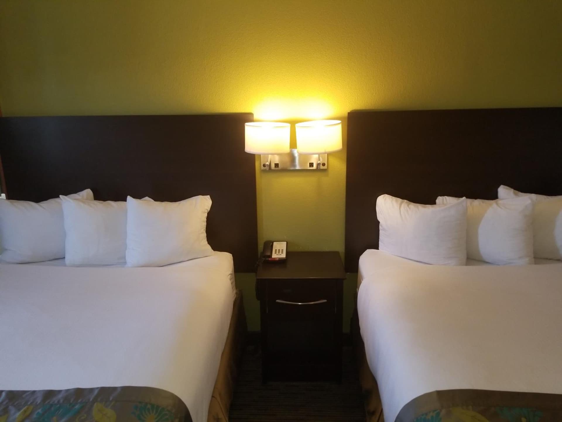 Baymont by Wyndham Eau Claire WI gallery photo in Eau Claire, WI — image 12