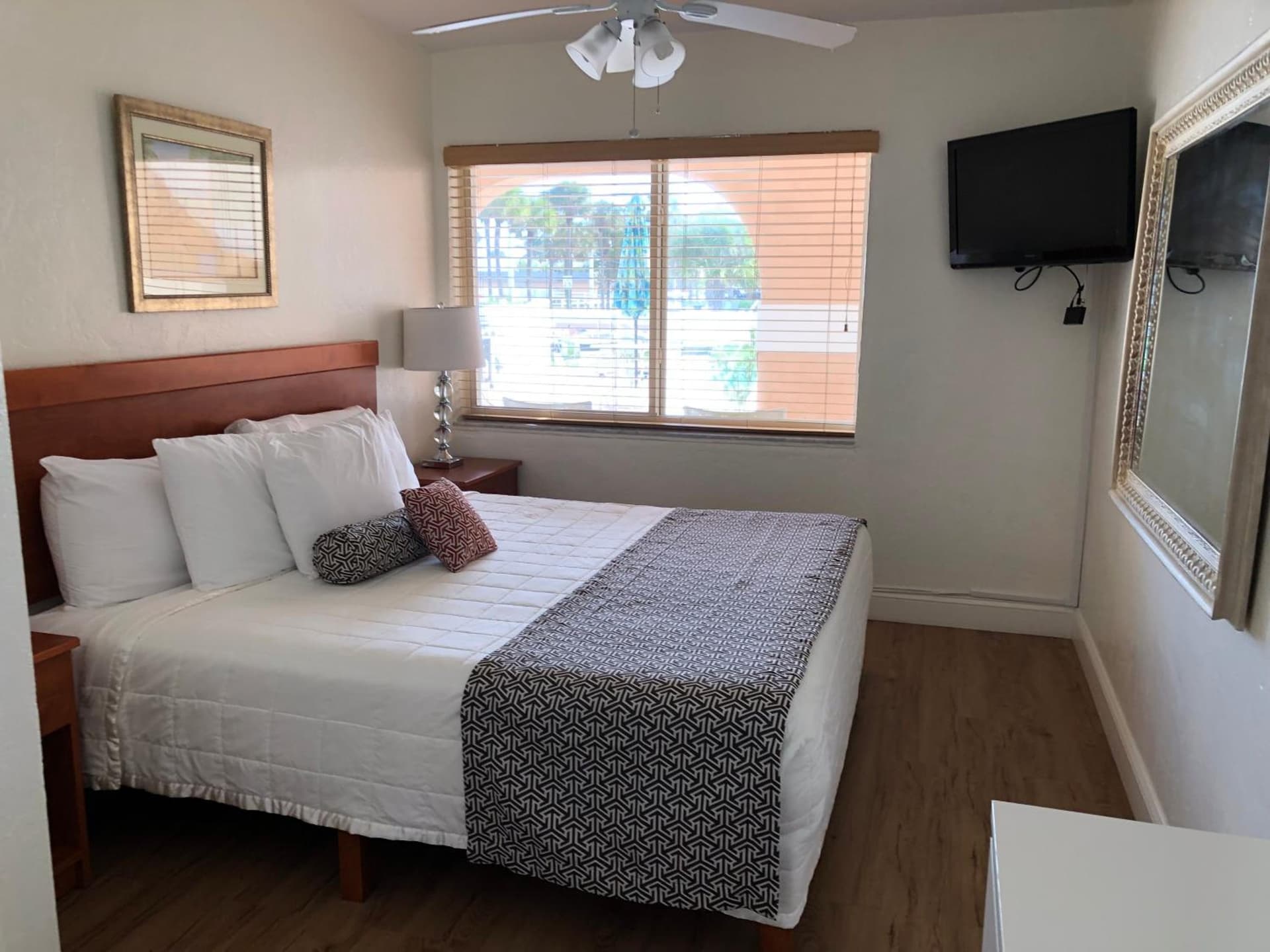 Coral Key Inn gallery photo in Fort Lauderdale, FL — image 42