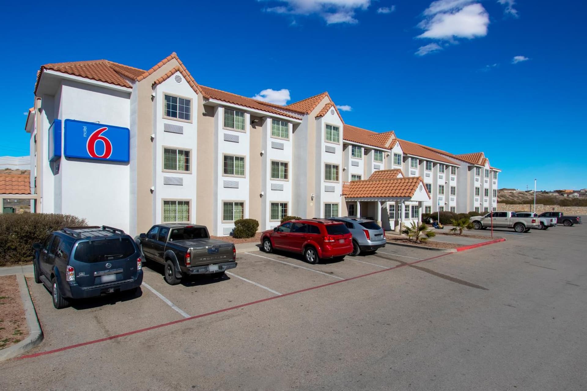 Motel 6-El Paso, TX - Southeast gallery photo in El Paso, TX — image 29