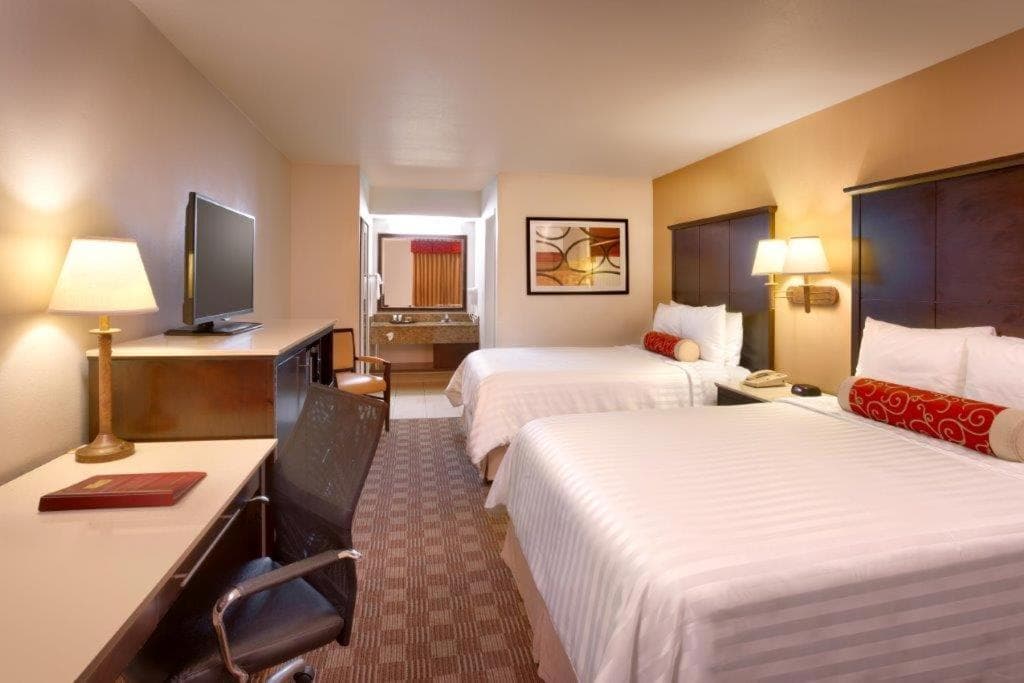 Cortona Inn and Suites Anaheim Resort gallery photo in Anaheim, CA — image 26