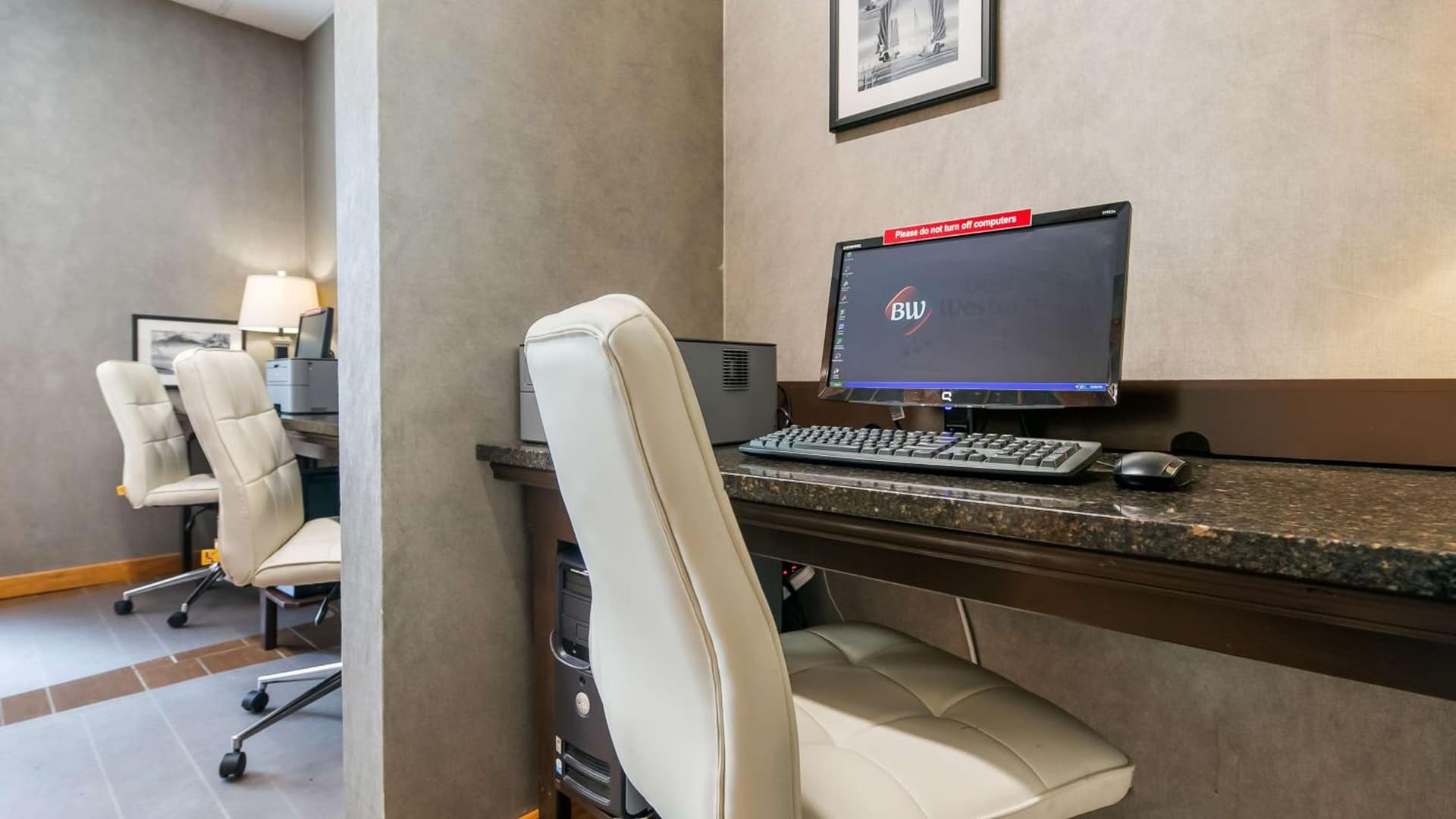 Best Western Plus Silverdale Beach Hotel gallery photo in Silverdale, WA — image 70