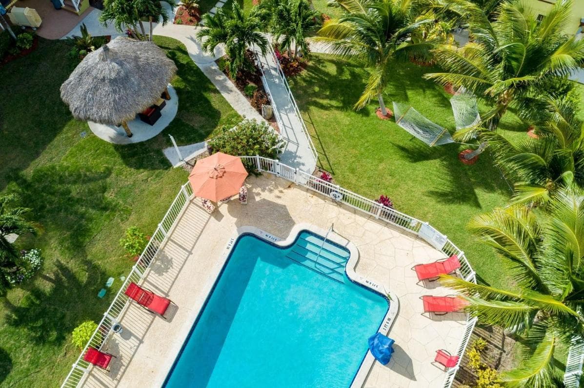 Oceans Beach Resort & Suites gallery photo in Pompano Beach, FL — image 26