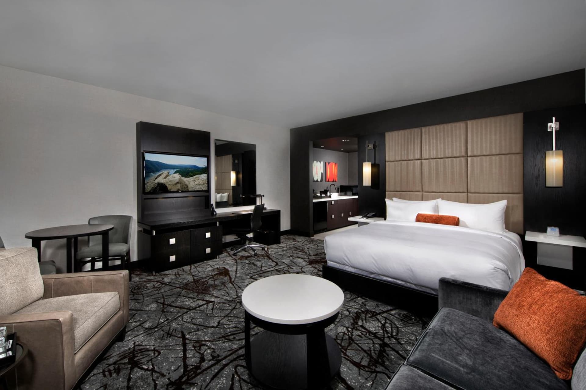 The Hotel at the University of Maryland gallery photo in College Park, MD — image 26