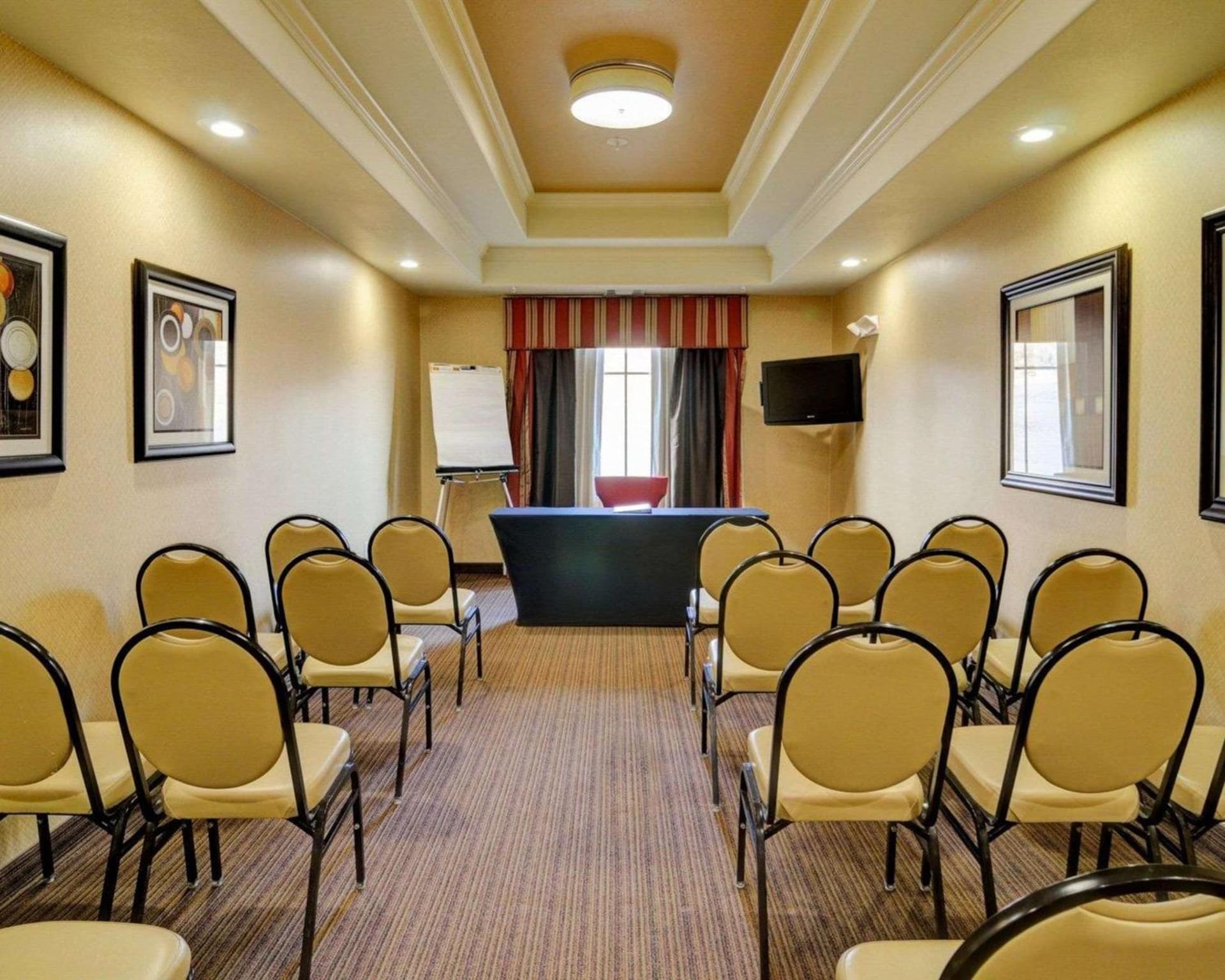 Comfort Inn & Suites Fort Smith I-540 gallery photo in Fort Smith, AR — image 24