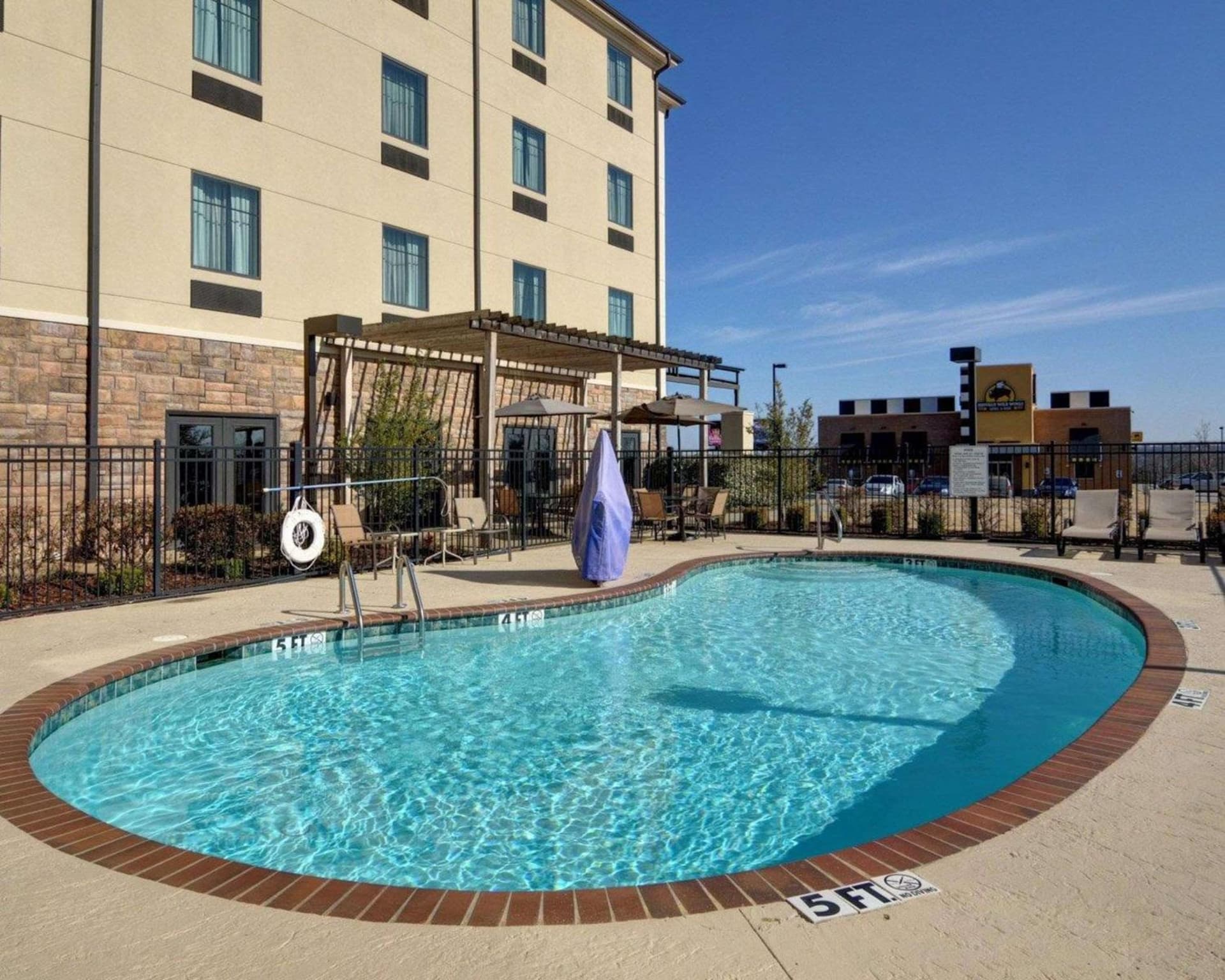 Comfort Inn & Suites Fort Smith I-540 gallery photo in Fort Smith, AR — image 11
