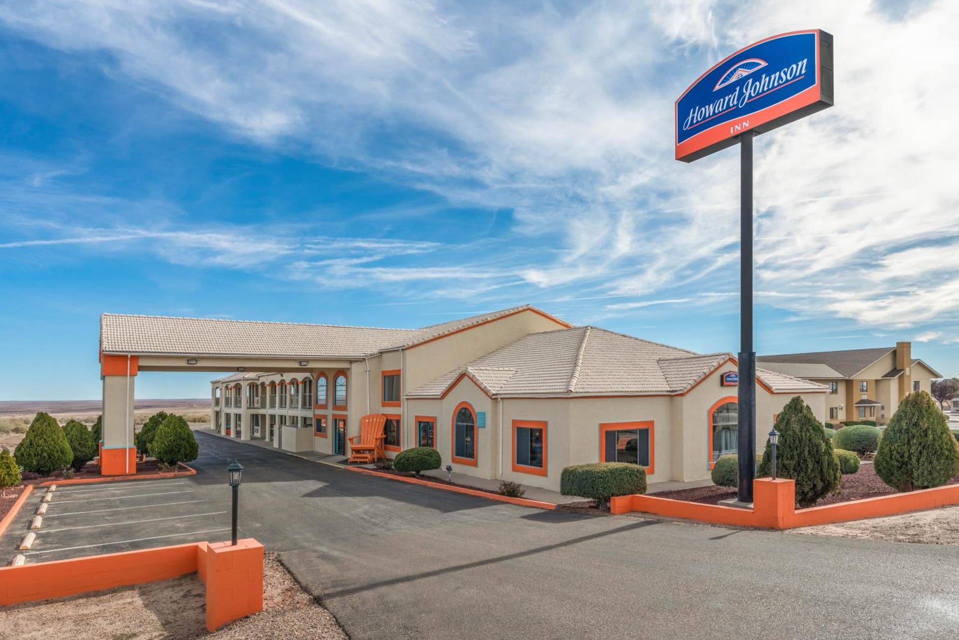 Howard Johnson by Wyndham Holbrook interior in Holbrook, AZ — gallery photo 2