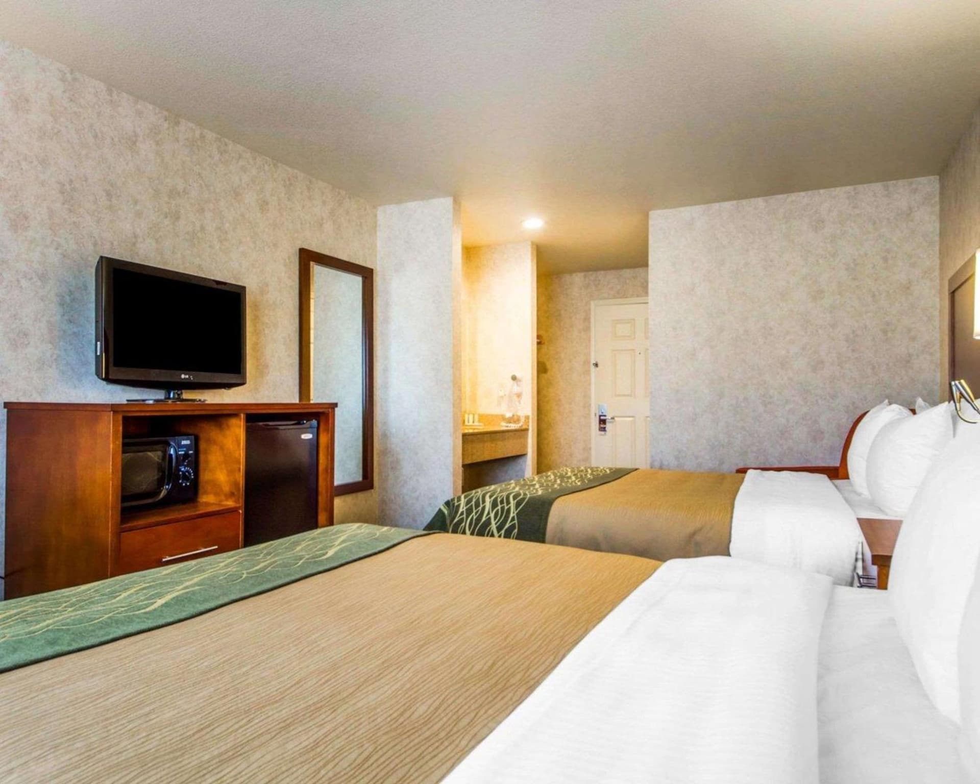 Comfort Inn Watsonville gallery photo in Watsonville, CA — image 18