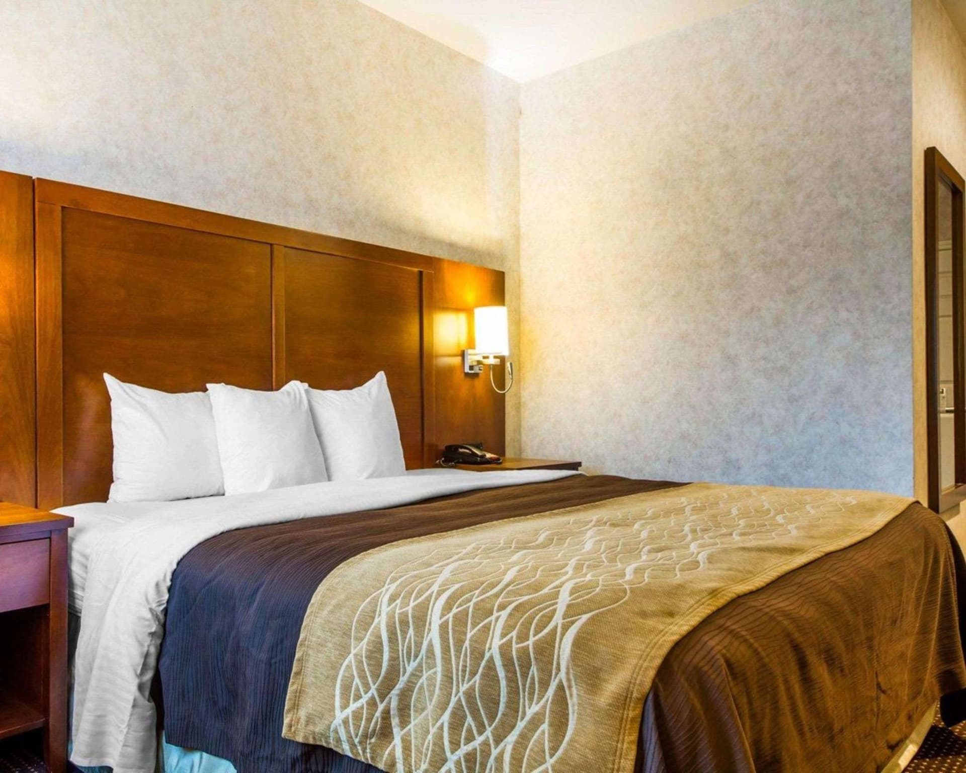 Comfort Inn Watsonville gallery photo in Watsonville, CA — image 17