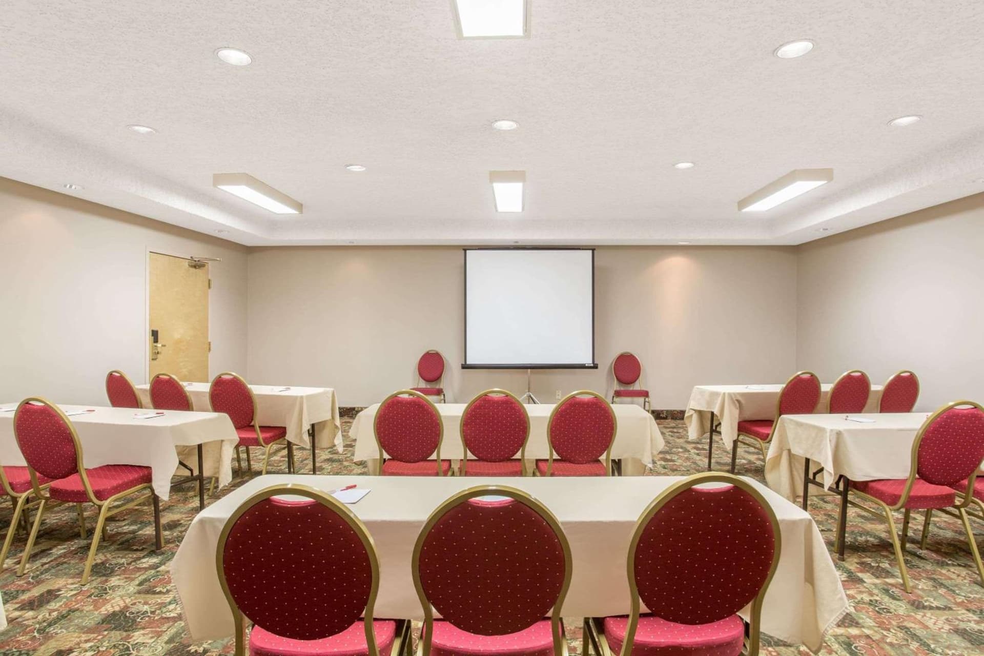 Ramada by Wyndham St George gallery photo in St. George, UT — image 14