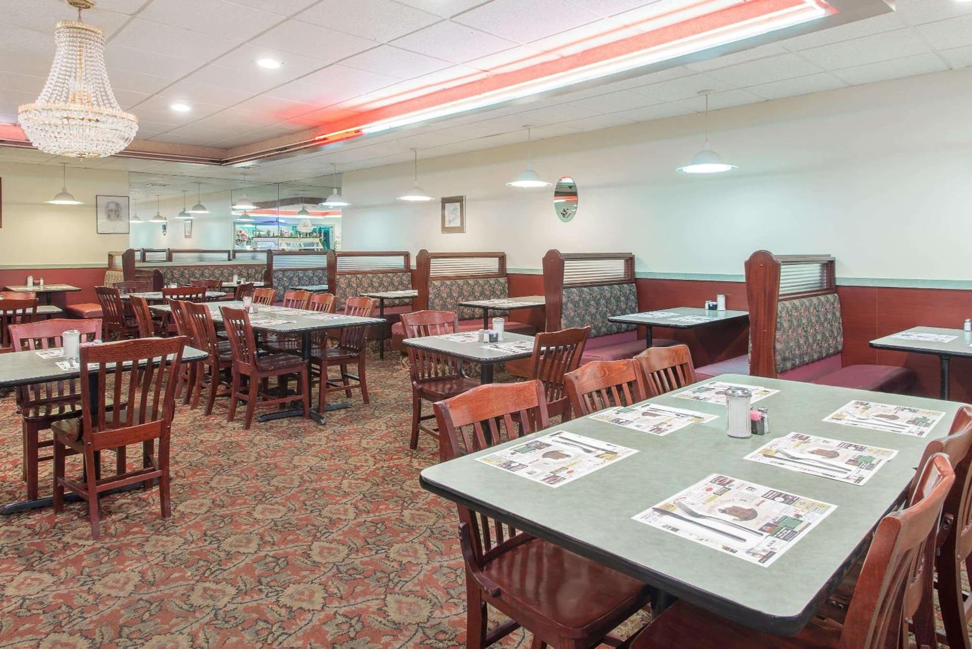 Howard Johnson by Wyndham Saugerties gallery photo in Saugerties, NY — image 40