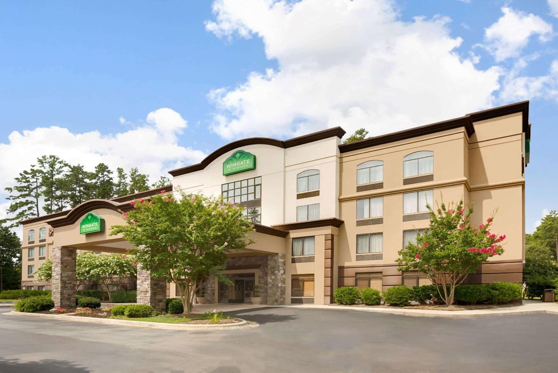 Wingate by Wyndham Raleigh Durham / Airport gallery photo in Durham, NC — image 19