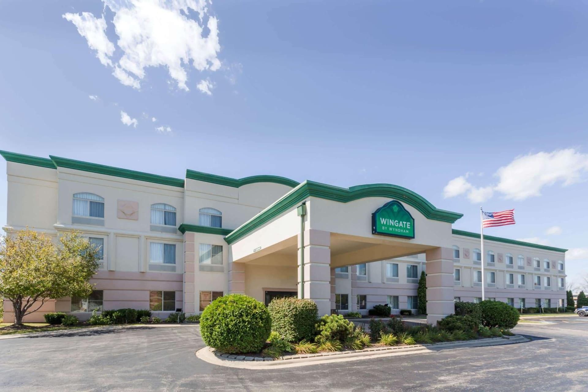 Wingate by Wyndham Joliet featured exterior or lobby in Joliet, IL — similar hotel