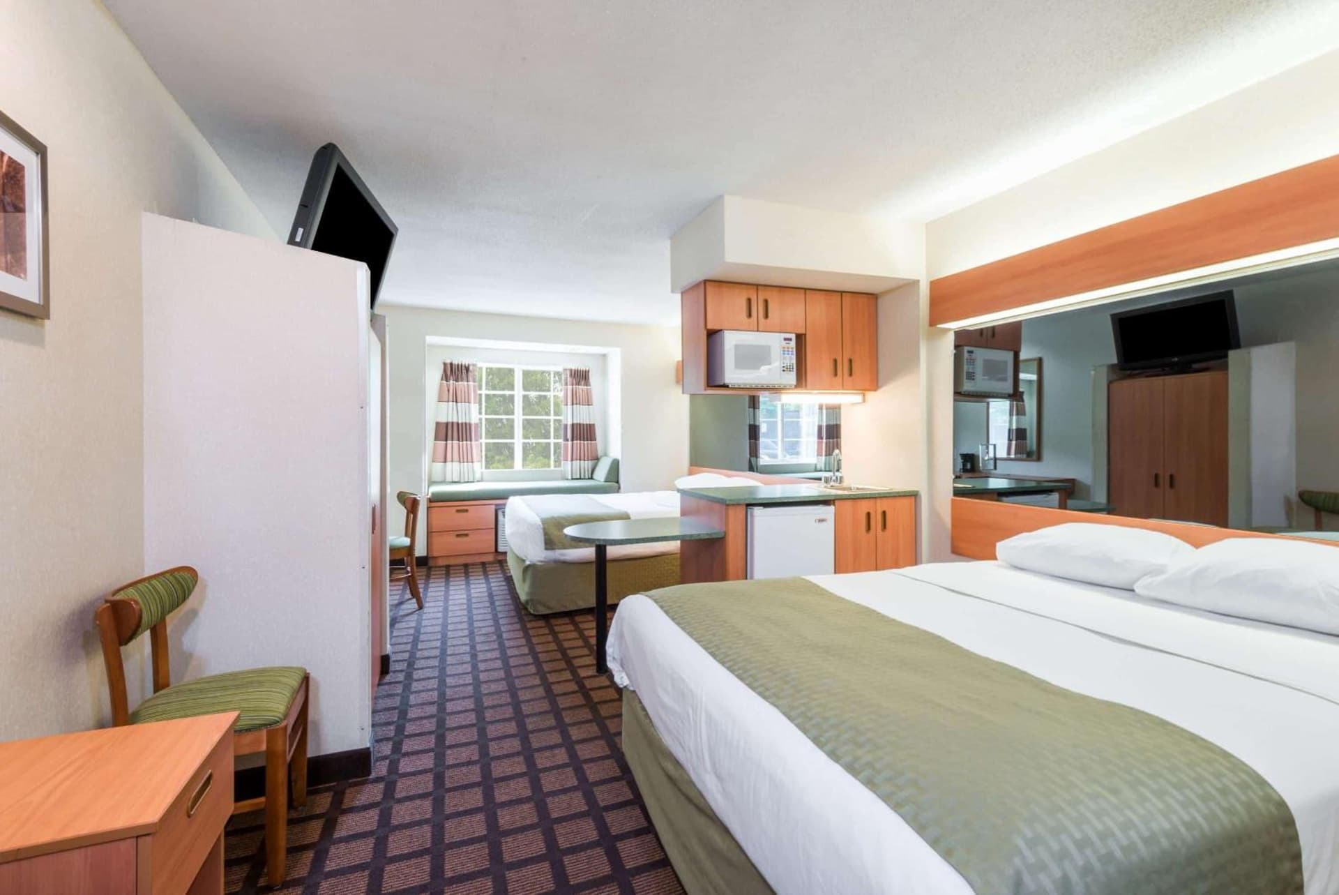 Microtel Inn & Suites by Wyndham Uncasville Casino Area gallery photo in Uncasville, CT — image 10