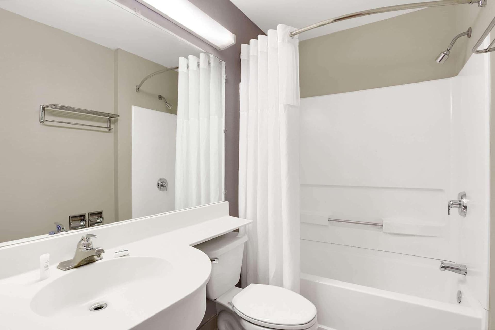 Microtel Inn by Wyndham - Murfreesboro gallery photo in Murfreesboro, TN — image 21