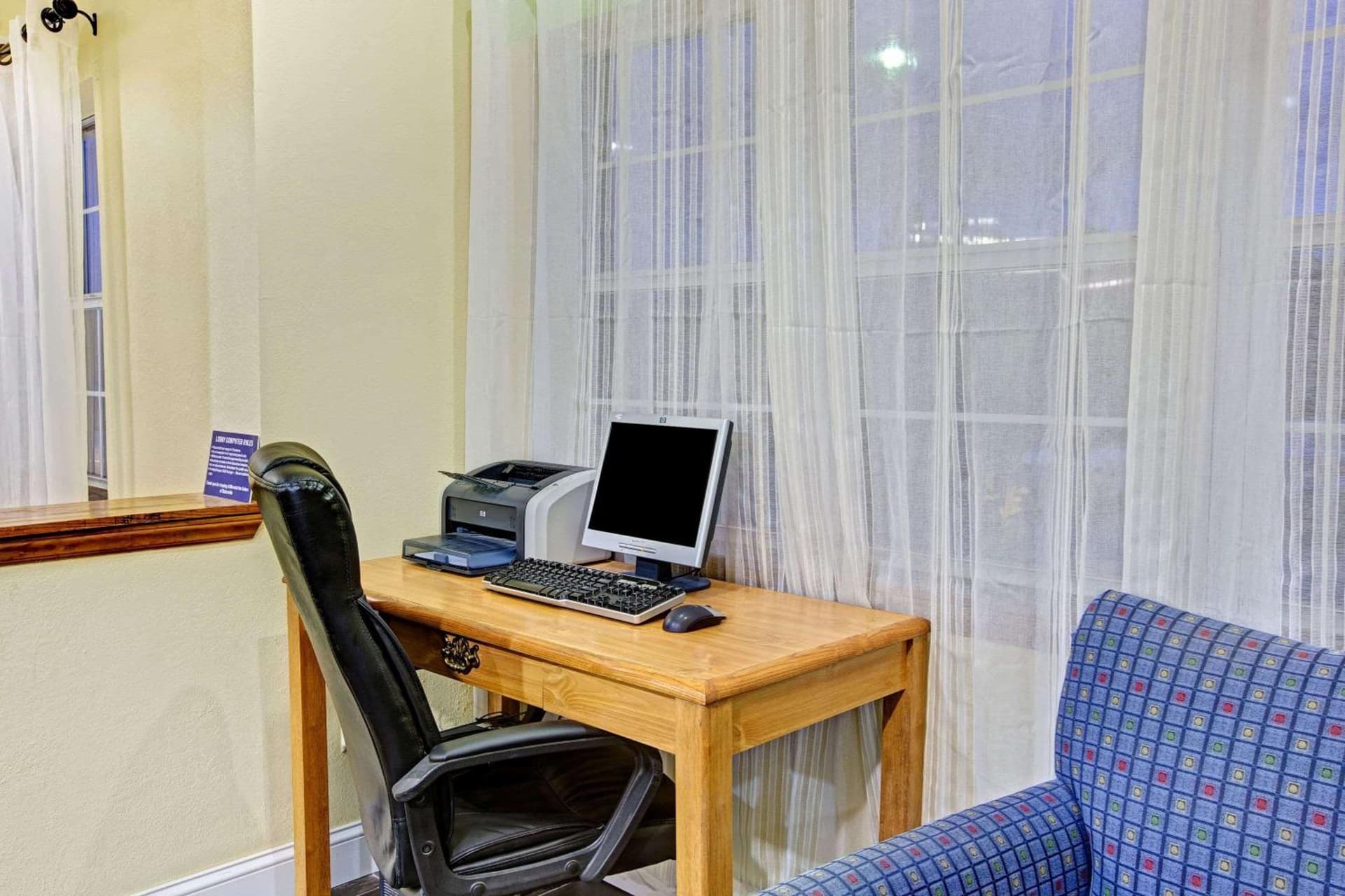 Microtel Inn & Suites by Wyndham Statesville gallery photo in Statesville, NC — image 13