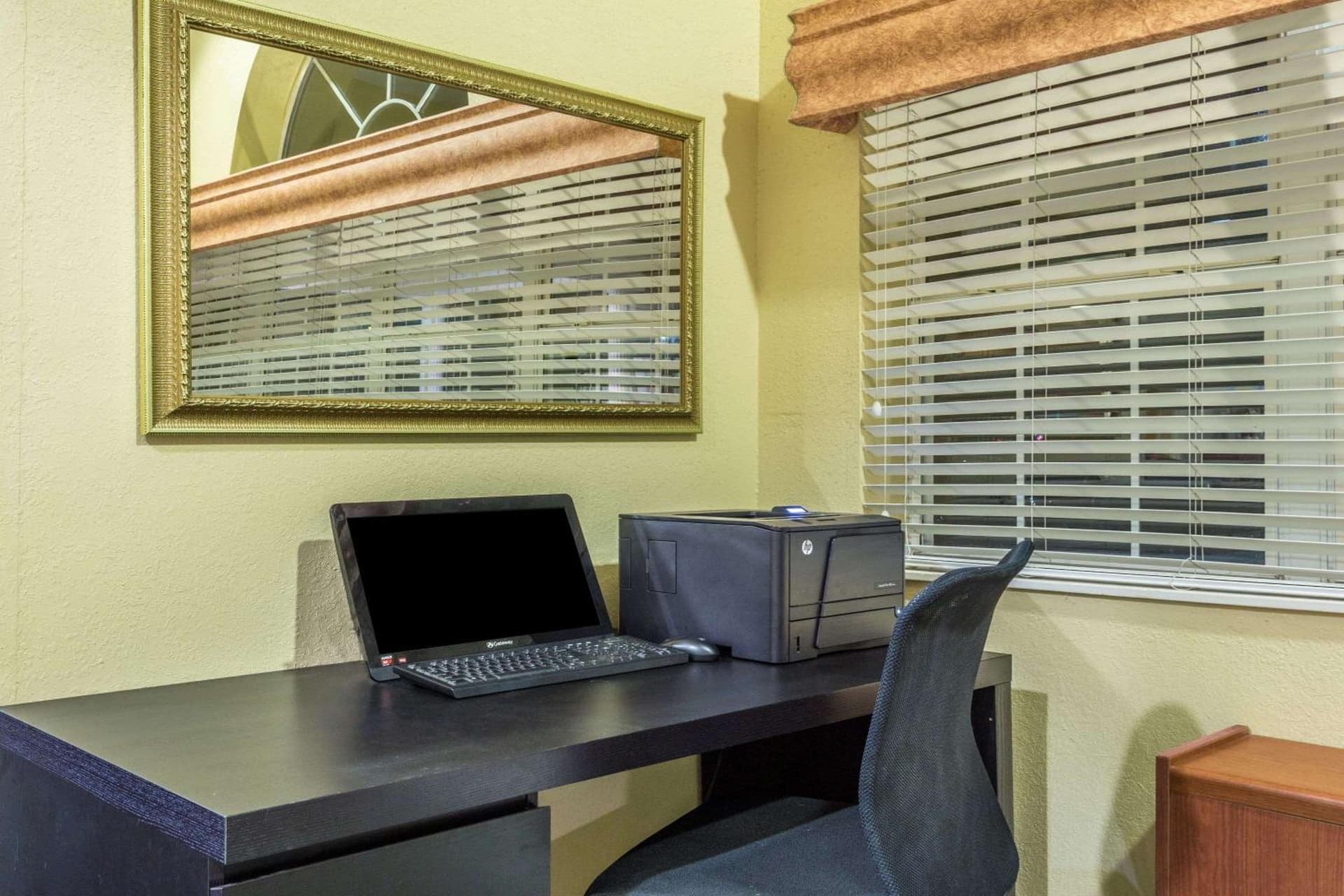 Microtel Inn and Suites Ocala gallery photo in Ocala, FL — image 32