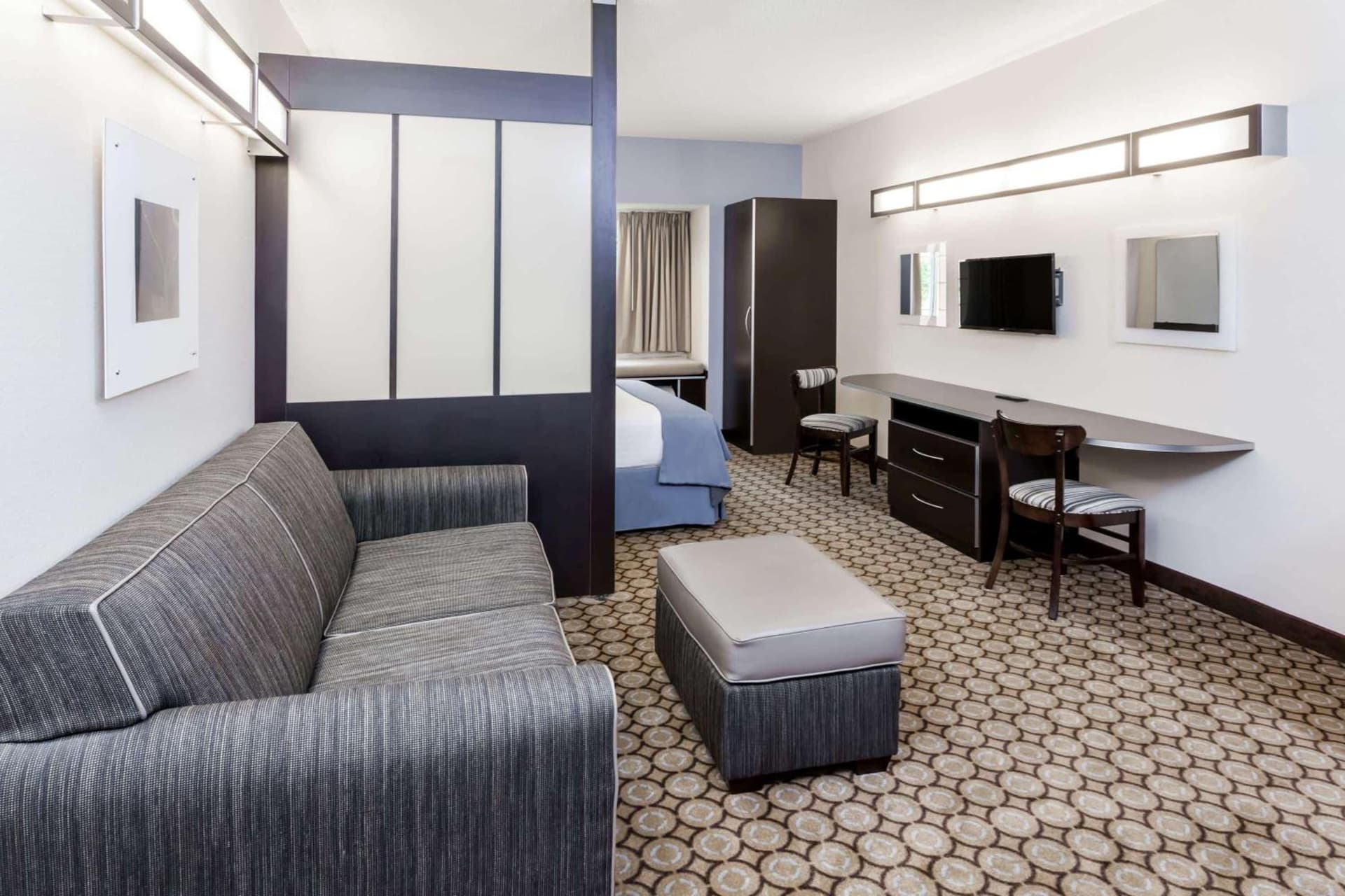 Microtel Inn and Suites Elkhart gallery photo in Elkhart, IN — image 44