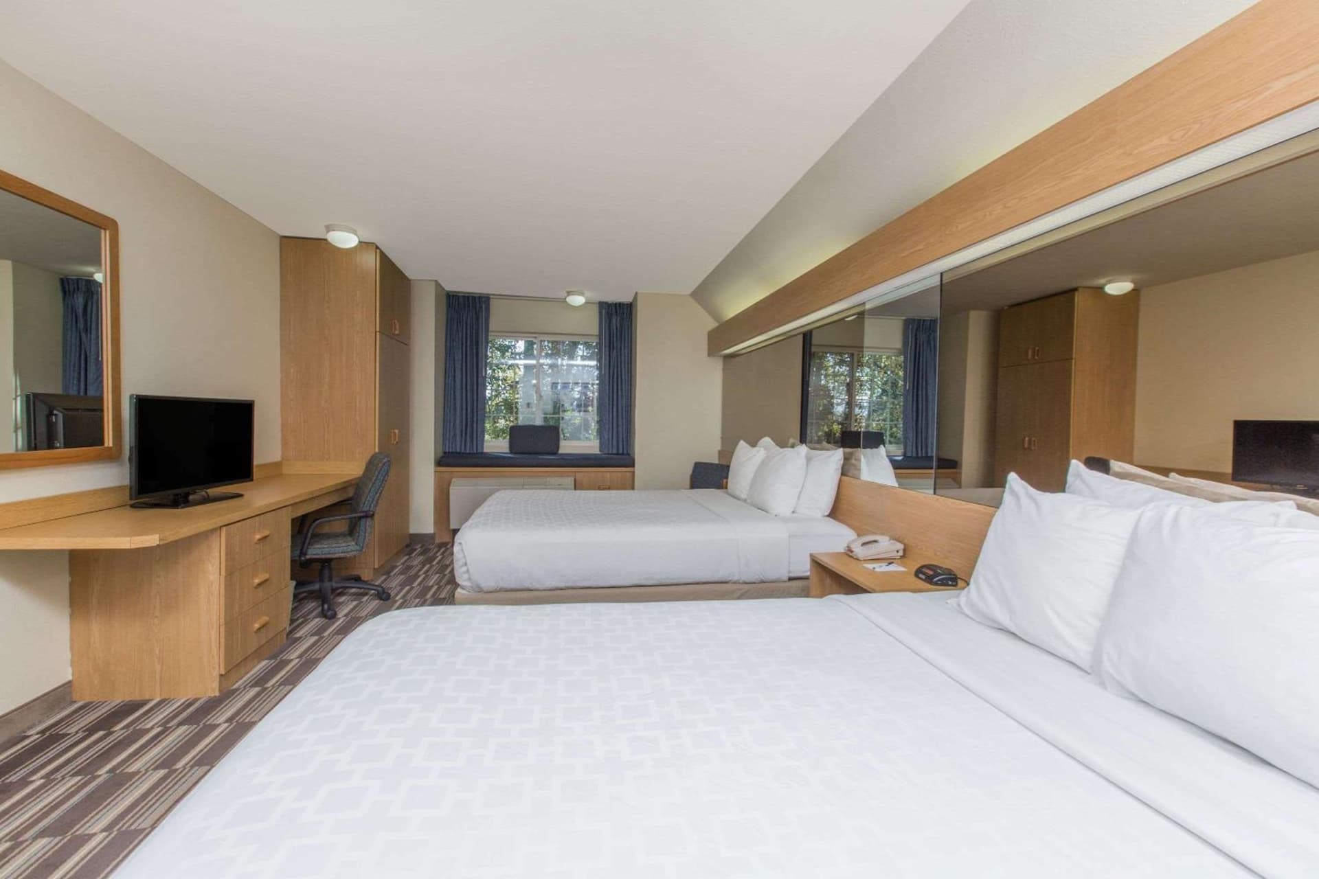 Baymont Inn & Suites by Wyndham Anchorage Airport gallery photo in Anchorage, AK — image 16