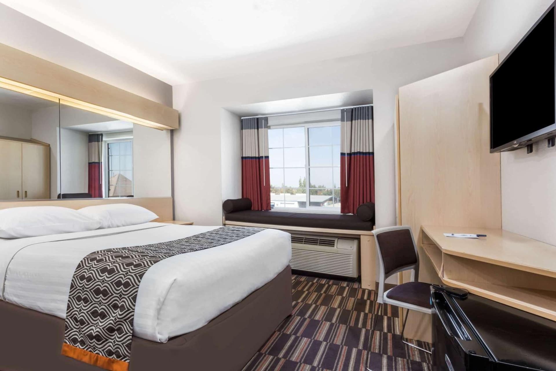 Microtel Inn & Suites Modesto property views in Ceres, CA — gallery photo 3